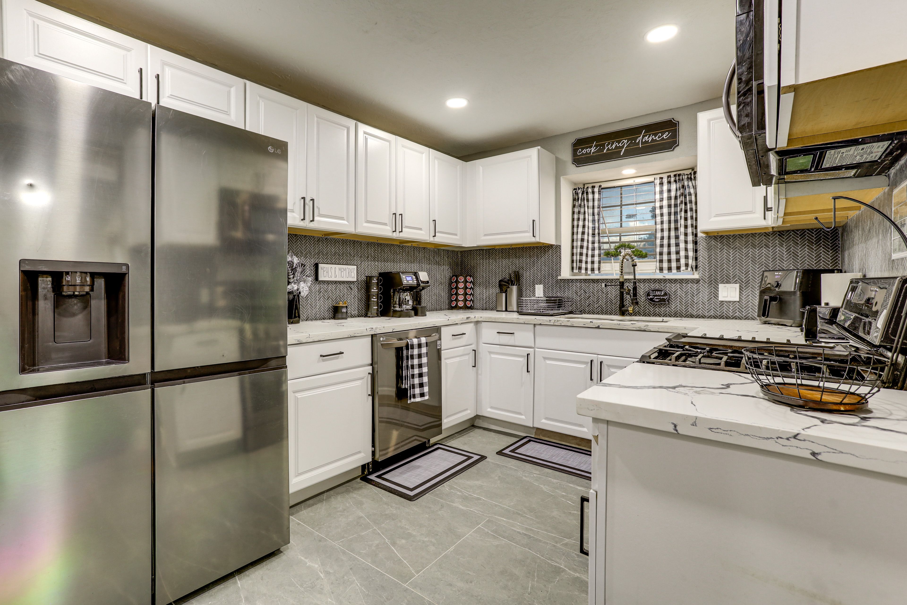 Property Interior | 2-Story Home