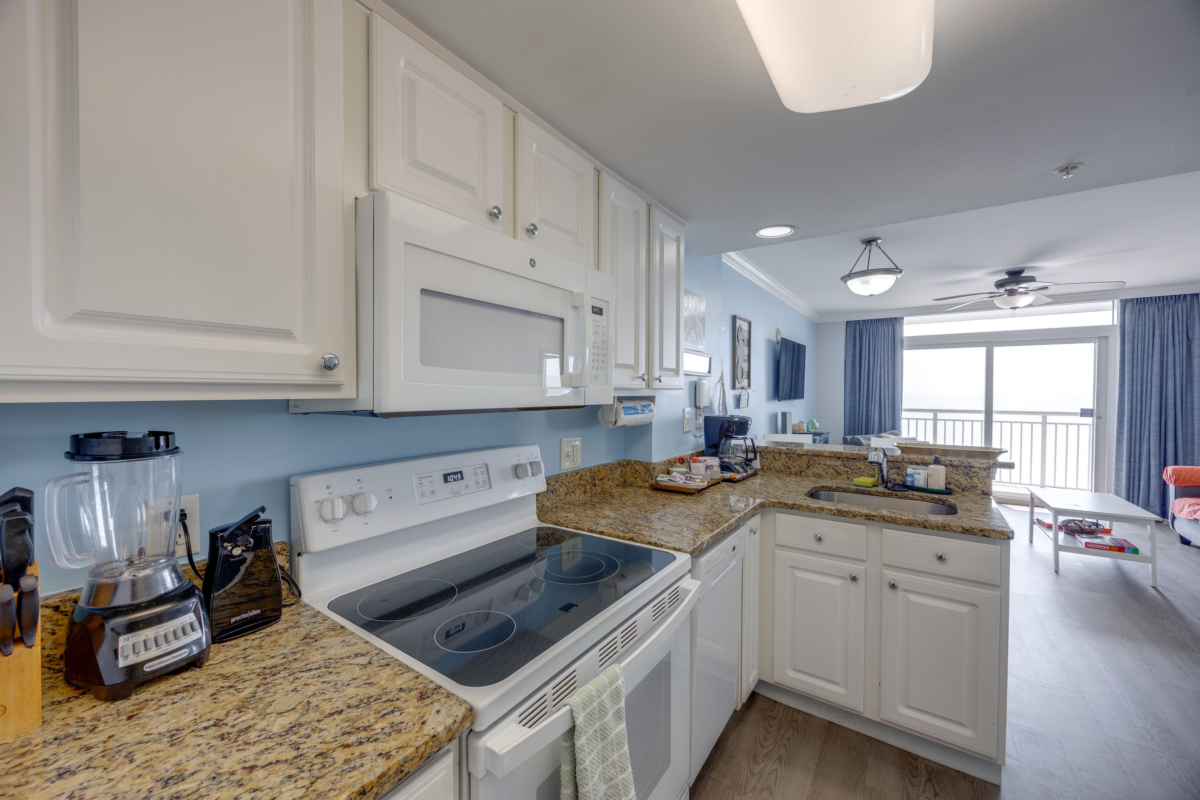 Property Interior | Single-Story Condo