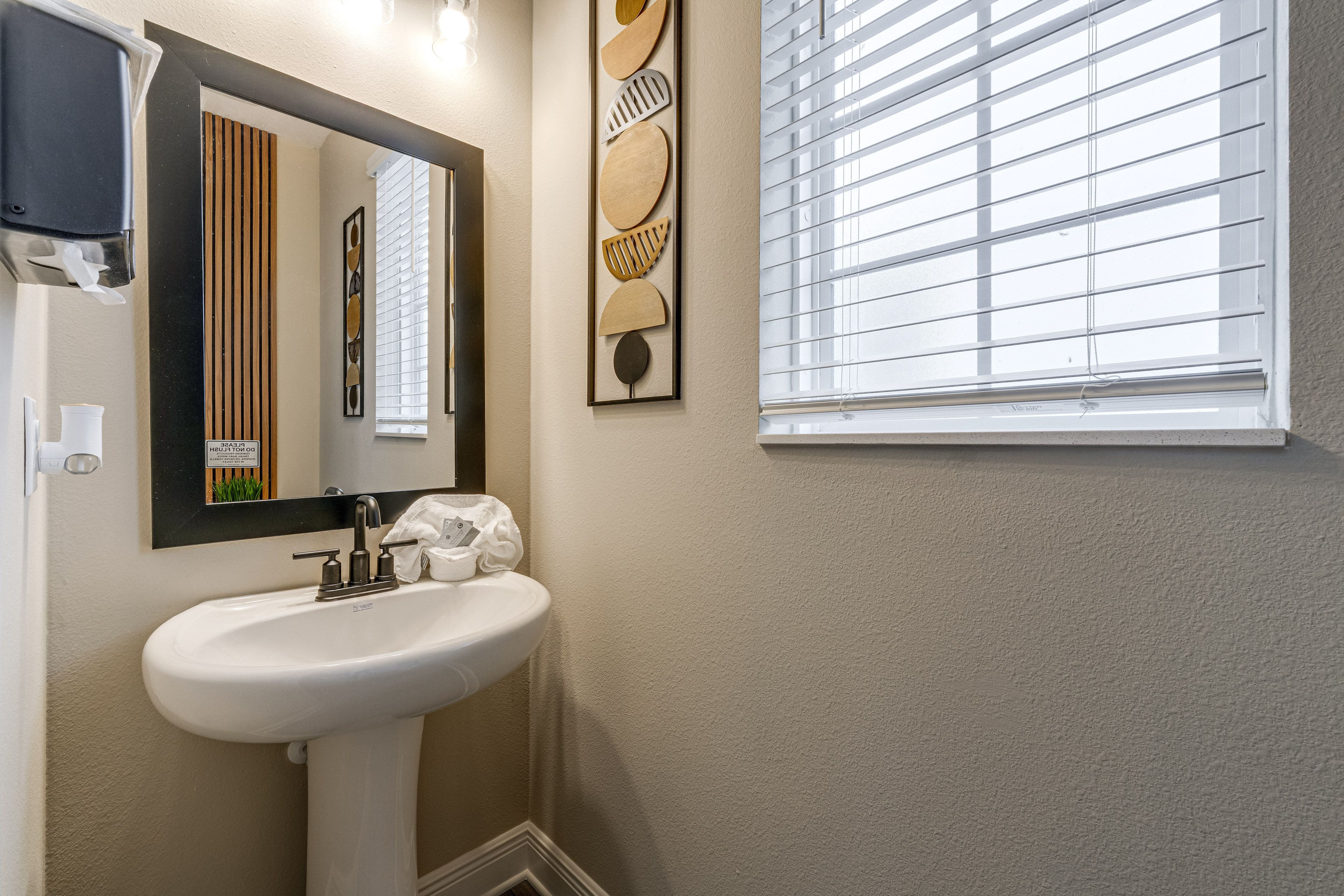 Half Bathroom | 1st Floor