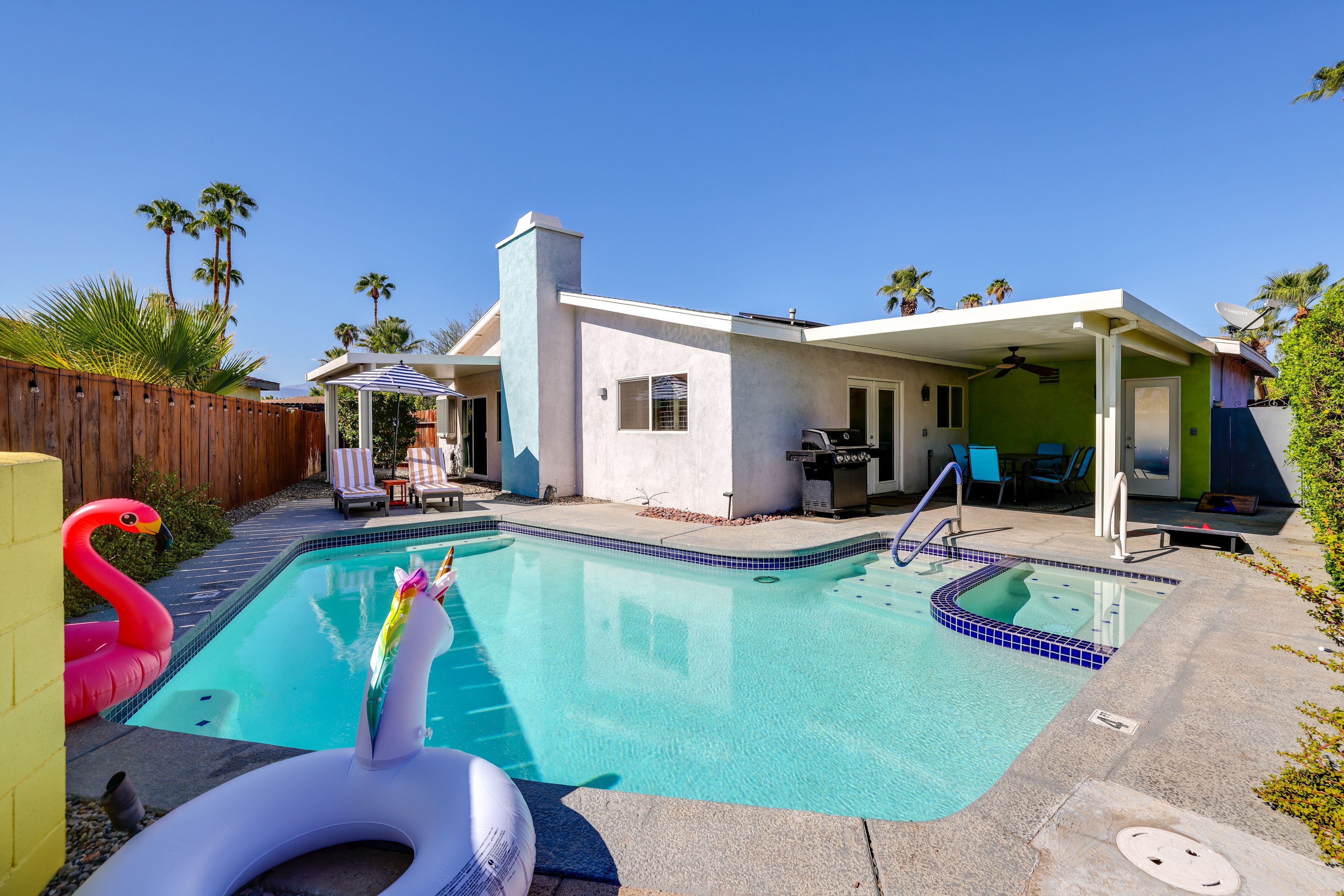 Palm Springs Vacation Rental | 3BR | 2BA | 1,328 Sq Ft | Step-Free Access