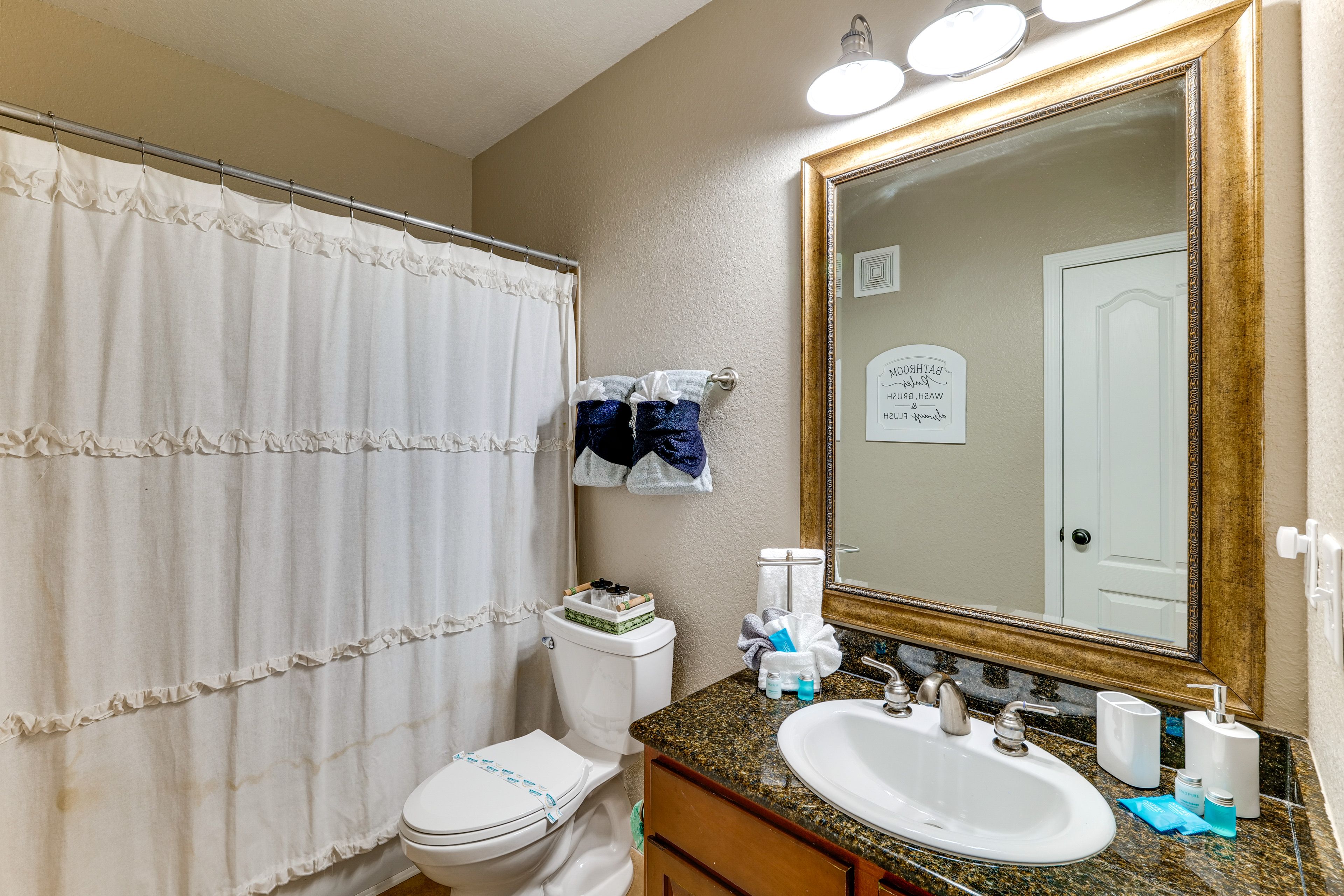 Full Bathroom