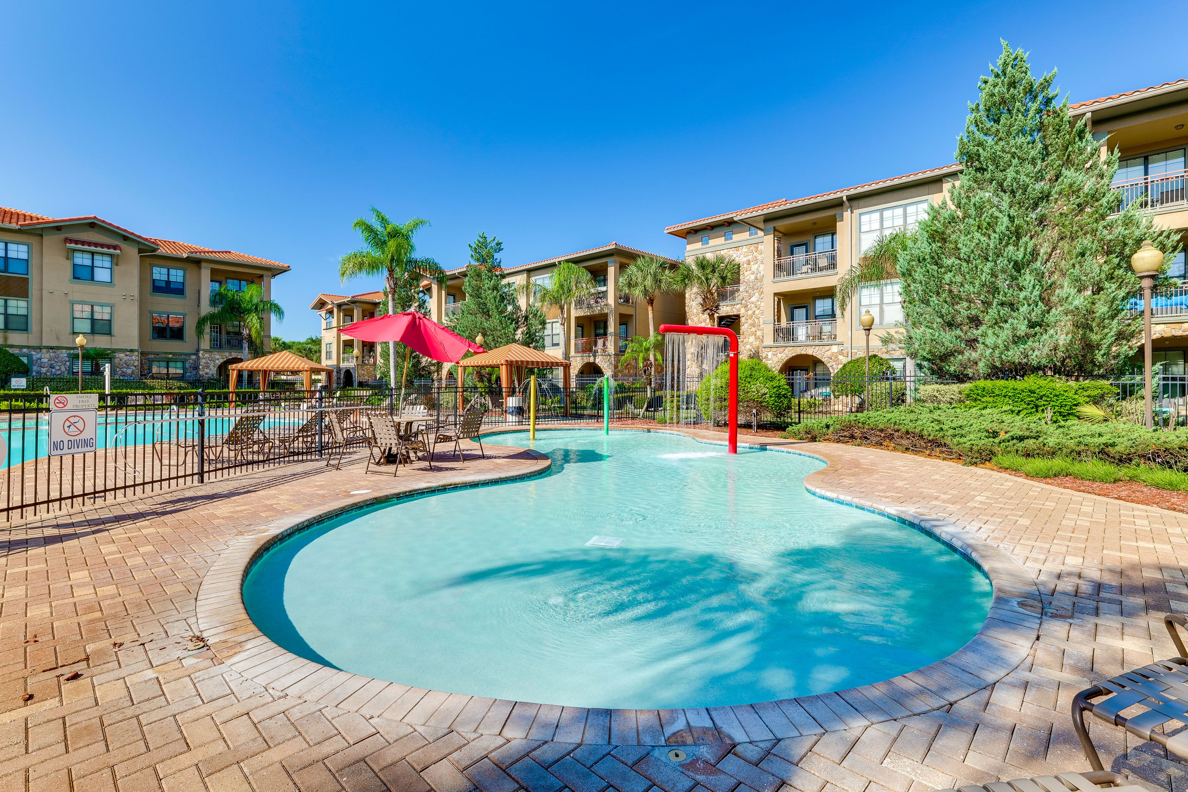 Bella Piazza Community Amenities