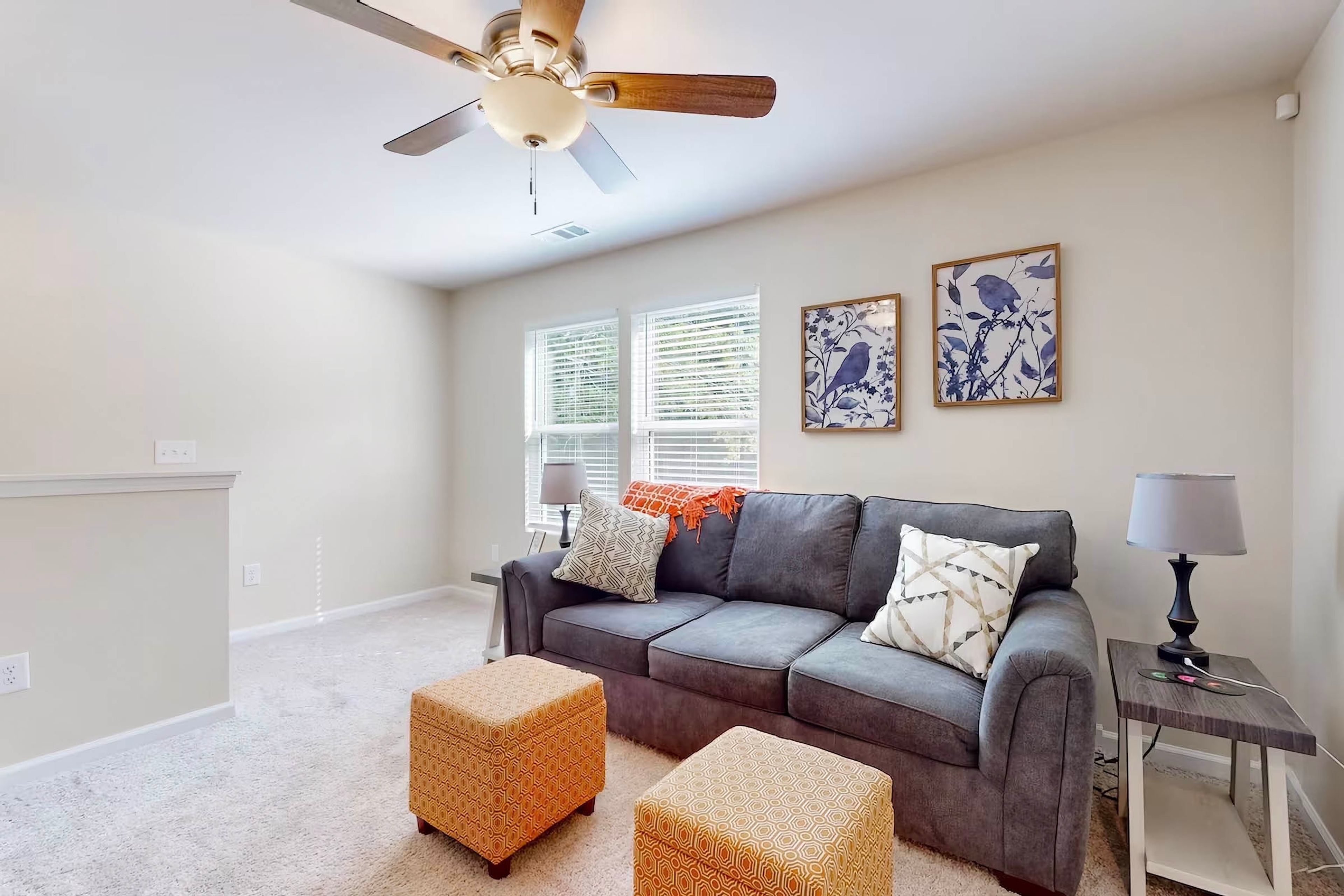 Loft | Full Sleeper Sofa | Smart TV | 2nd Floor