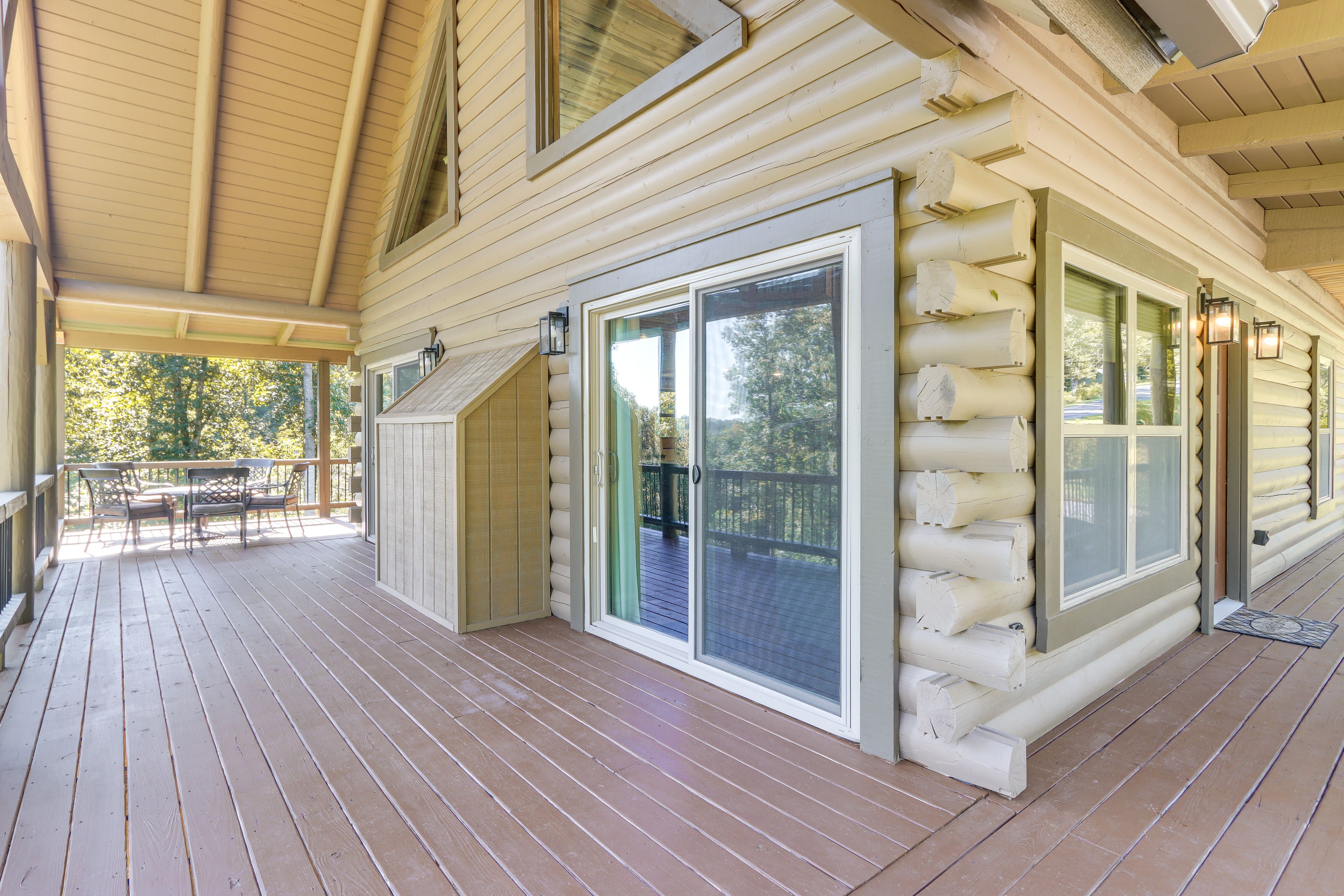 Deck
