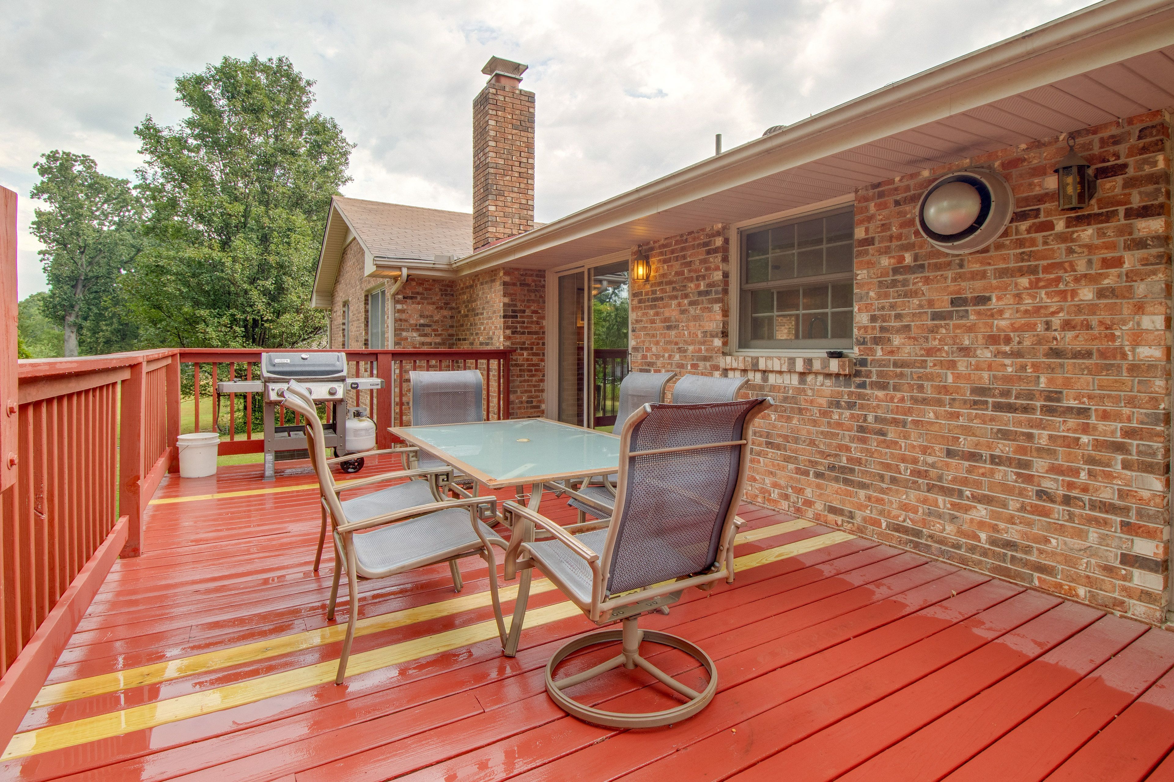 Private Deck