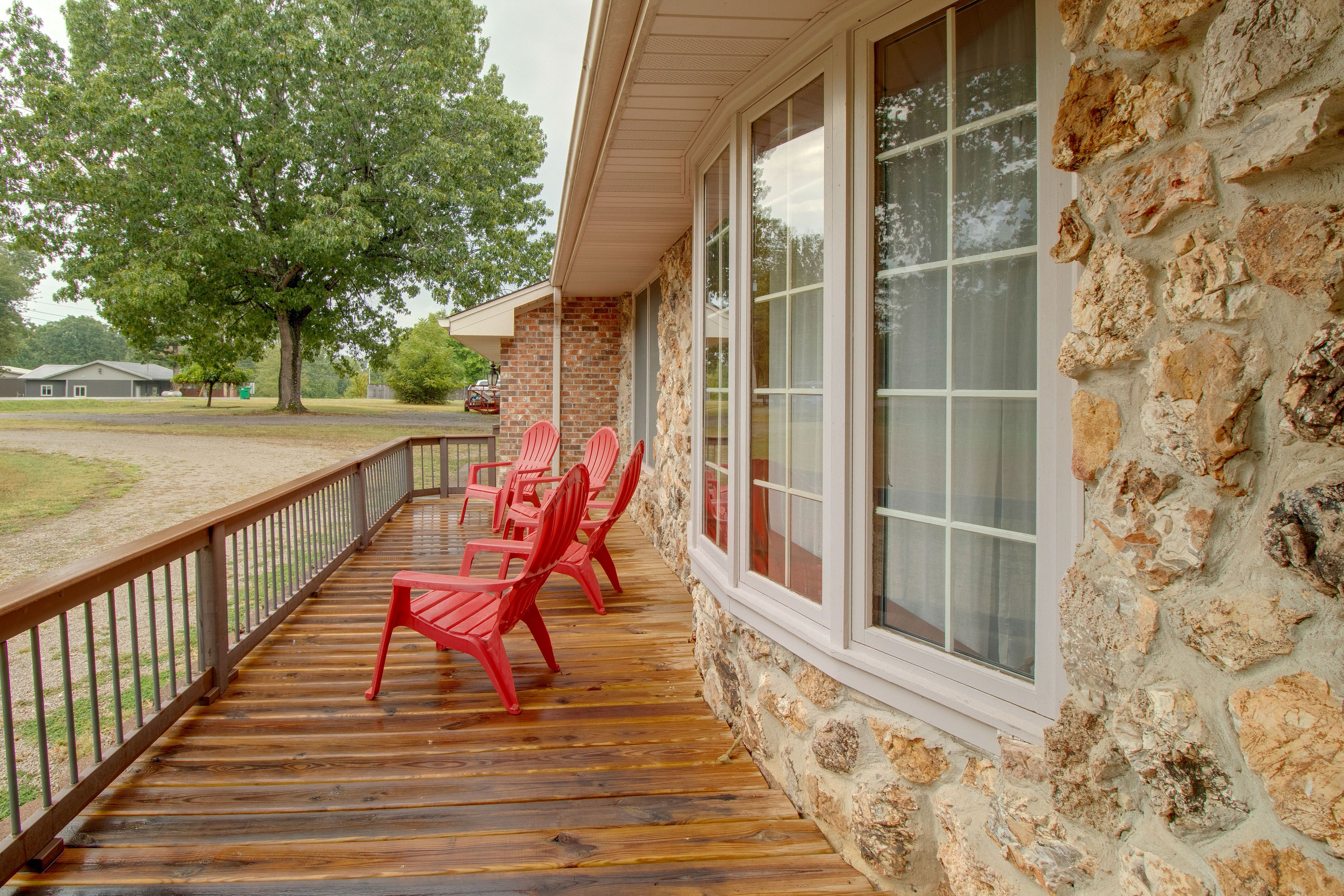 Front Deck | Private Entrance