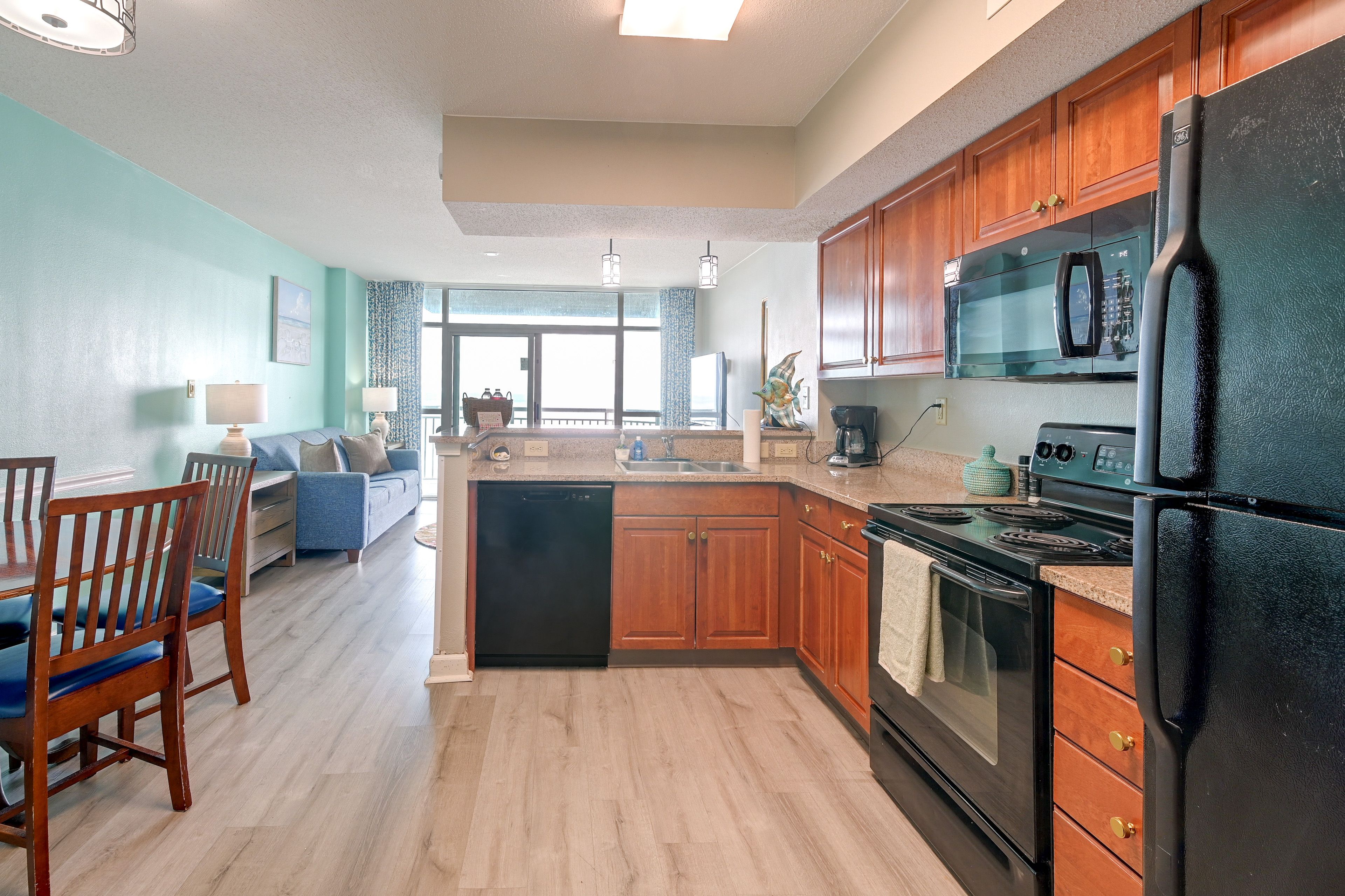 Full Kitchen