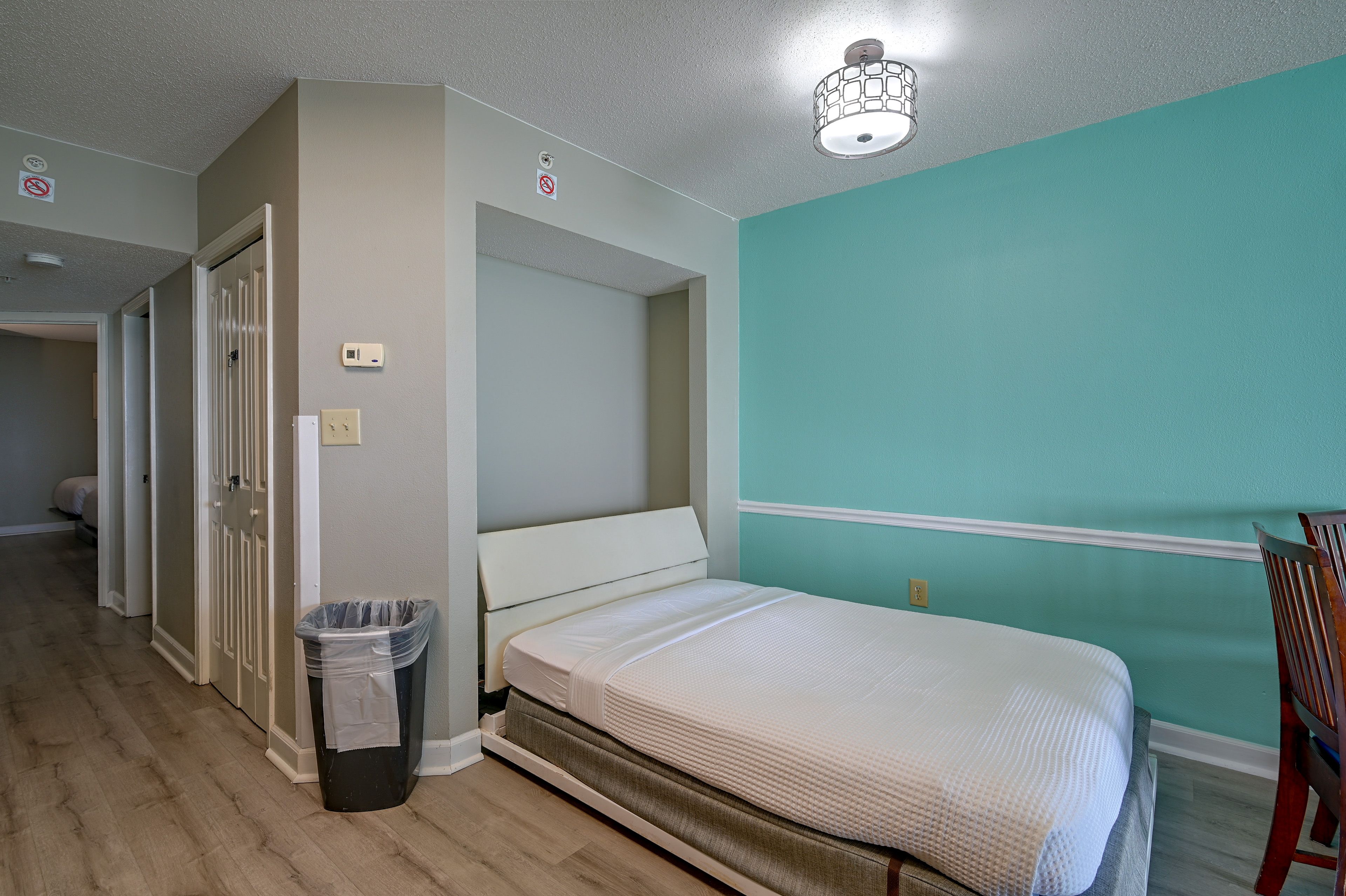 Murphy Bed | Full Bed