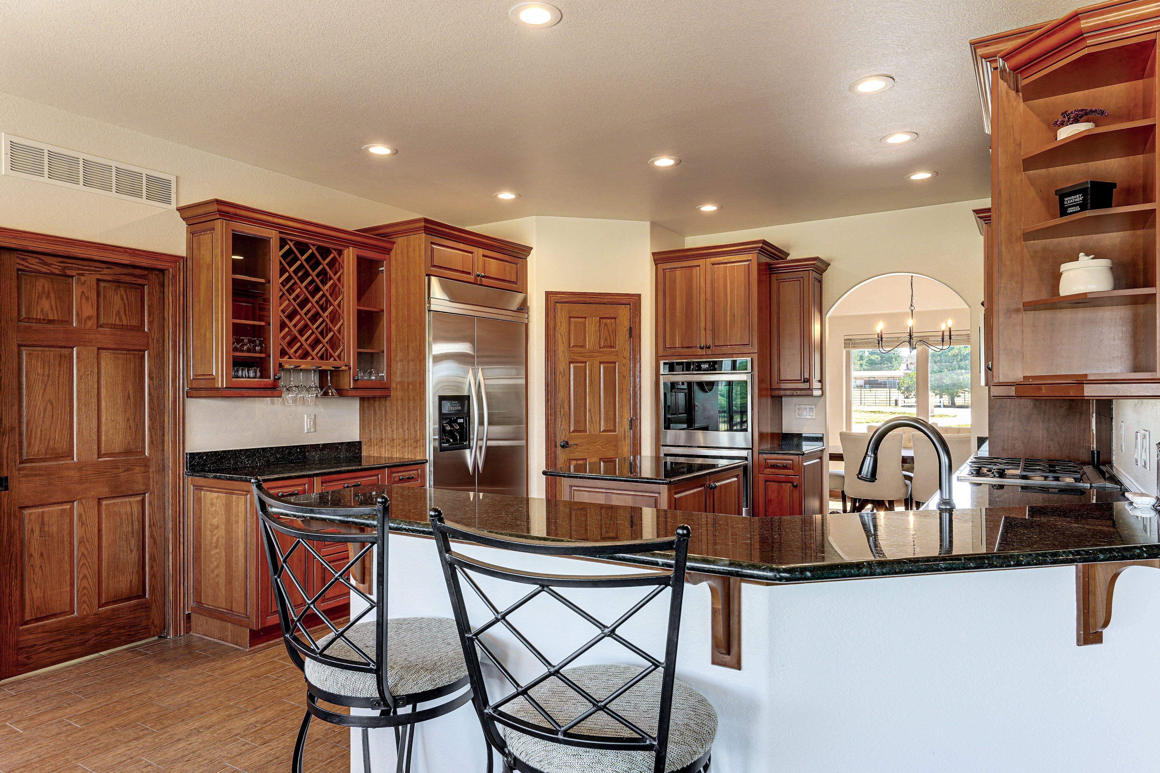 Kitchen | Main Floor
