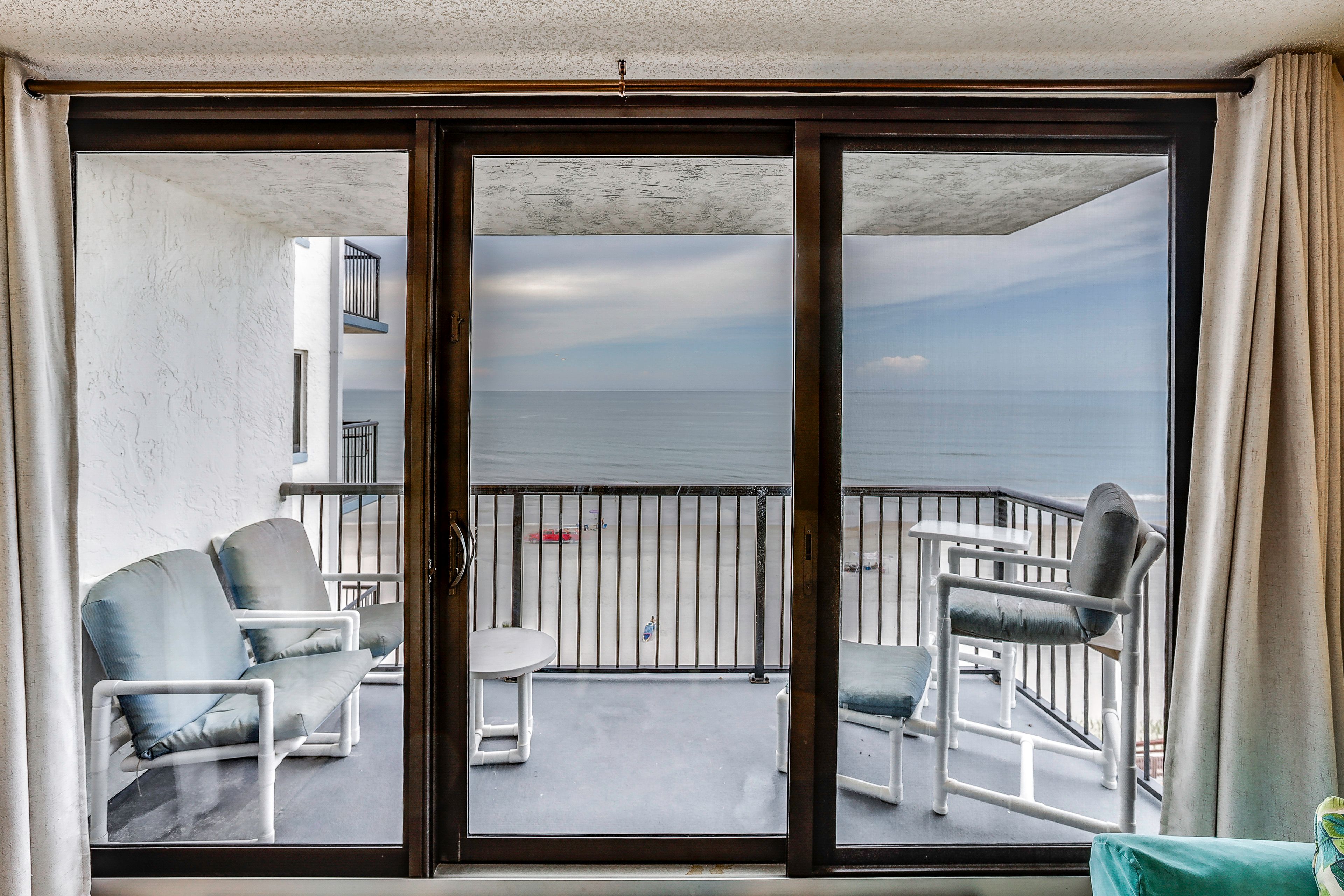 Private Balconies w/ Seating