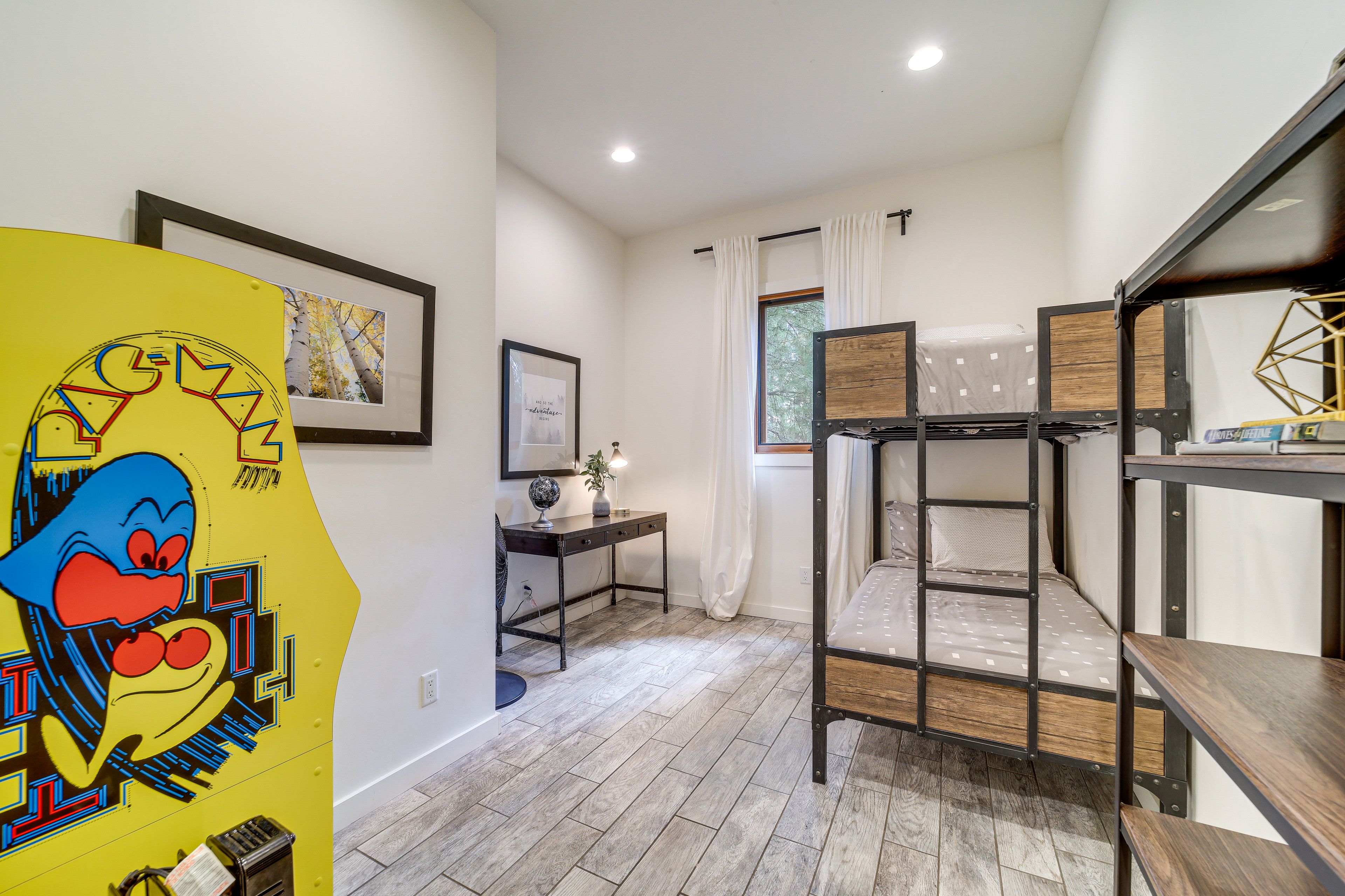 Bedroom 3 | Twin Bunk Bed