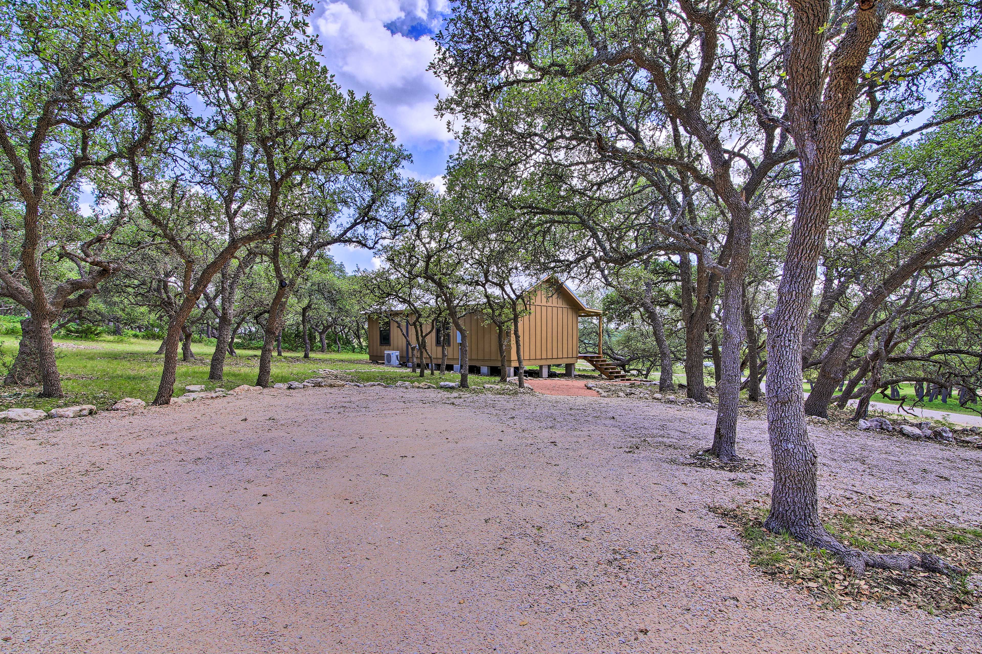 Faith Cabin | Driveway Parking | 2 Vehicles