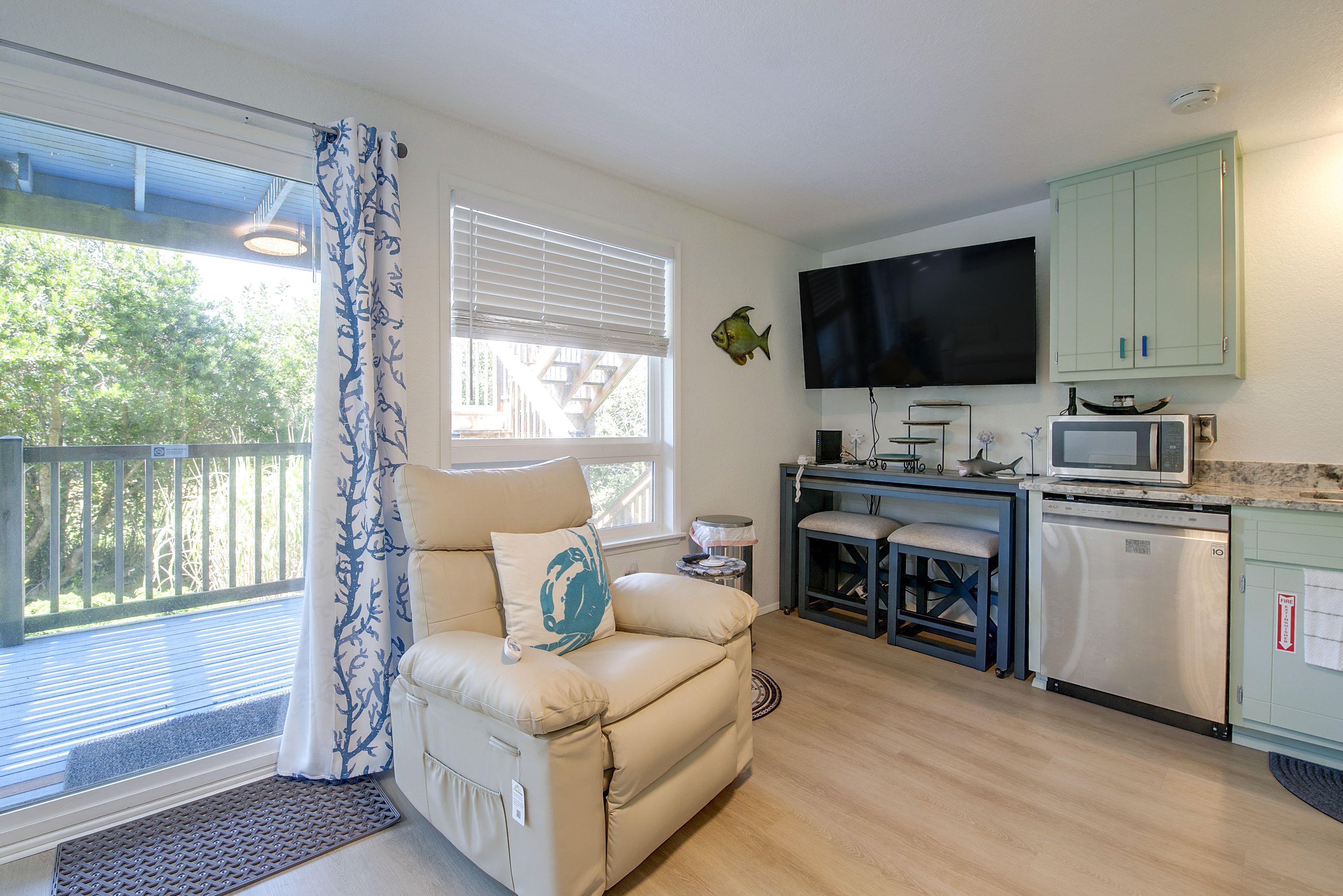 Interior | Open Floor Plan