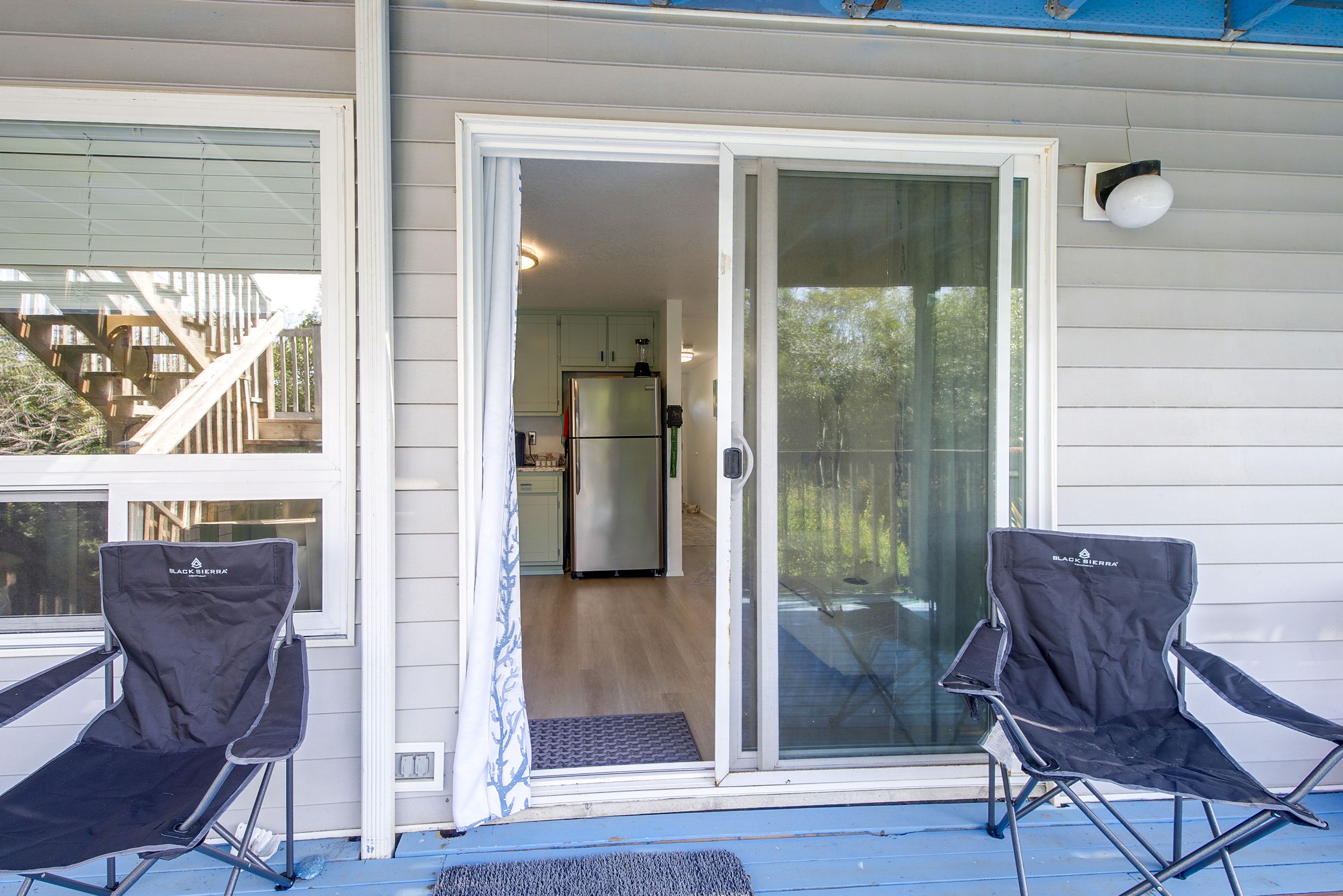 Exterior | Deck
