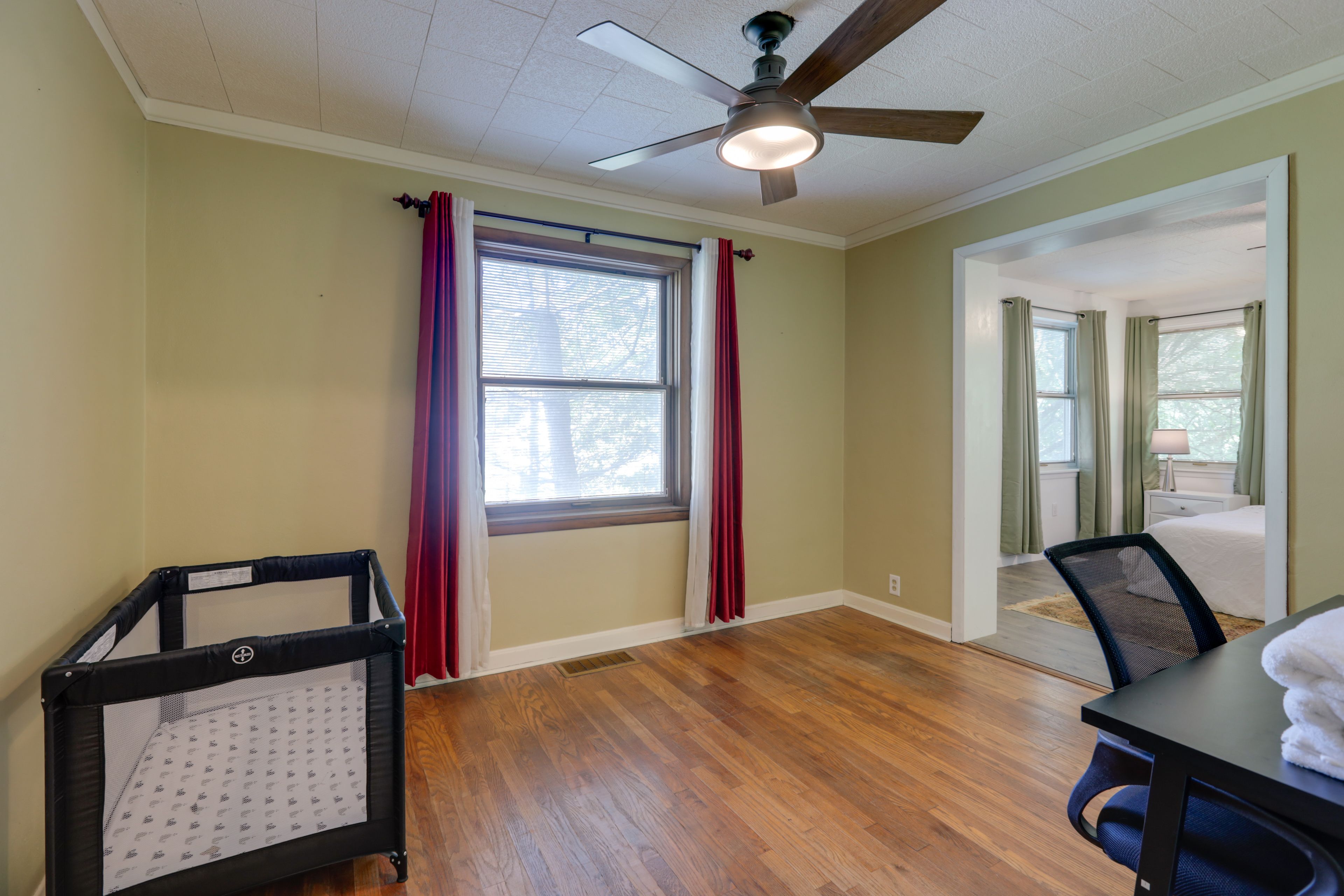 En-Suite Home Office | 1st Floor
