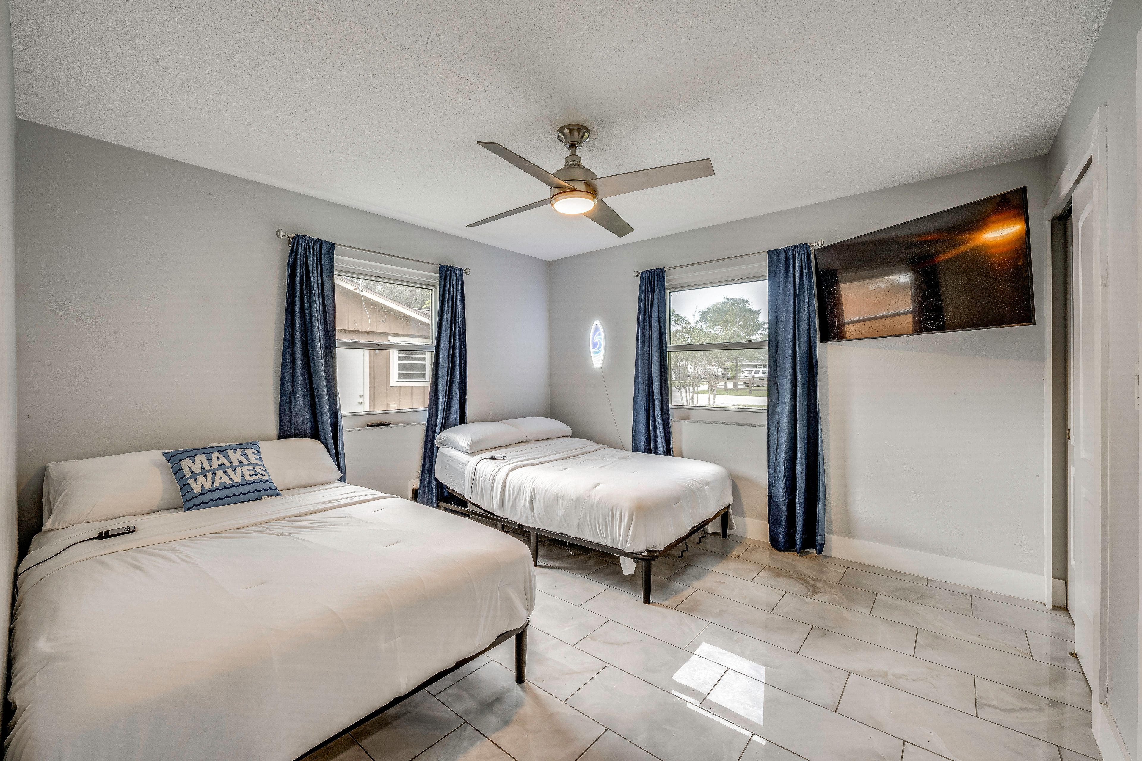 Bedroom 3 | 2 Full Beds