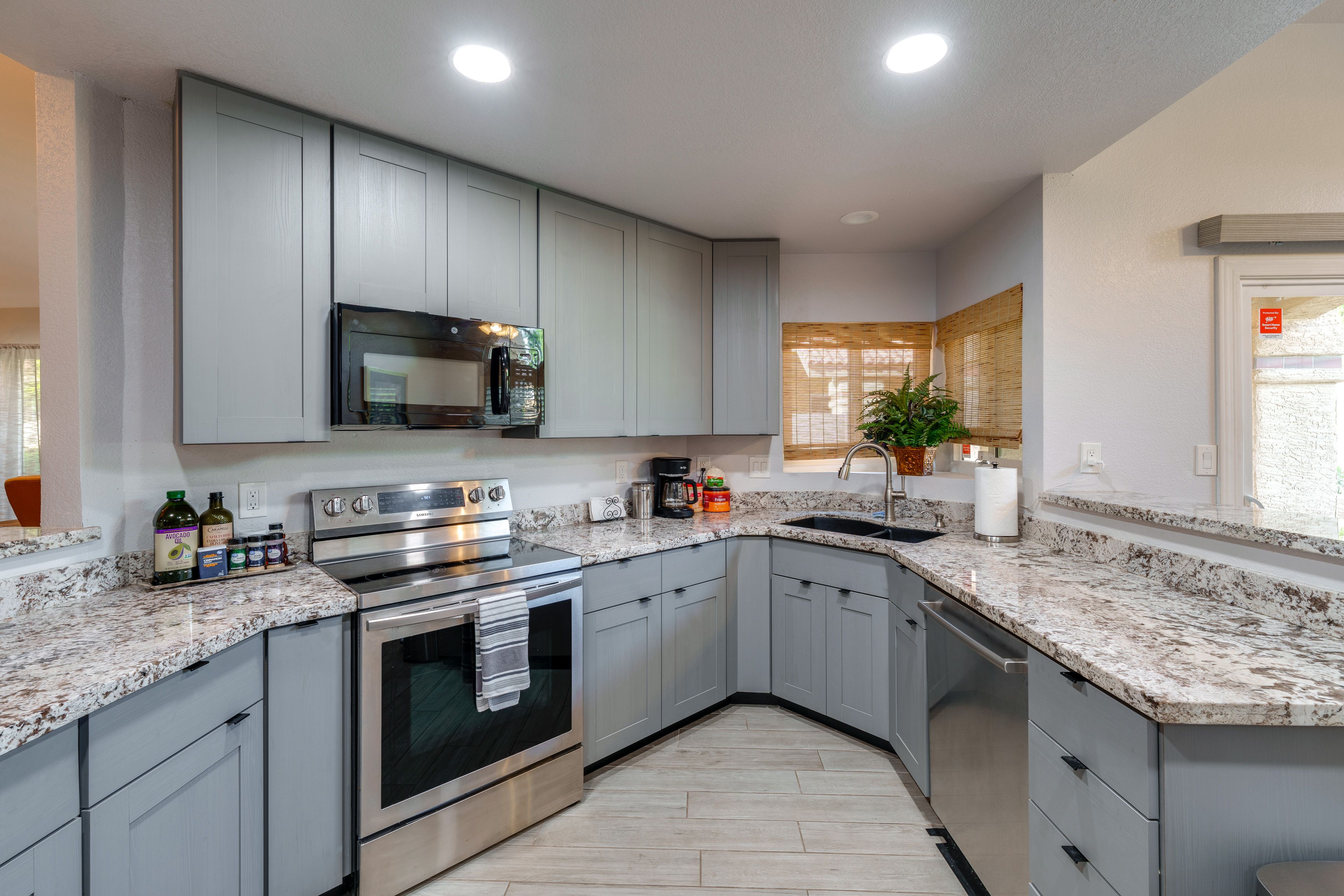 Property Interior | Single-Story Home