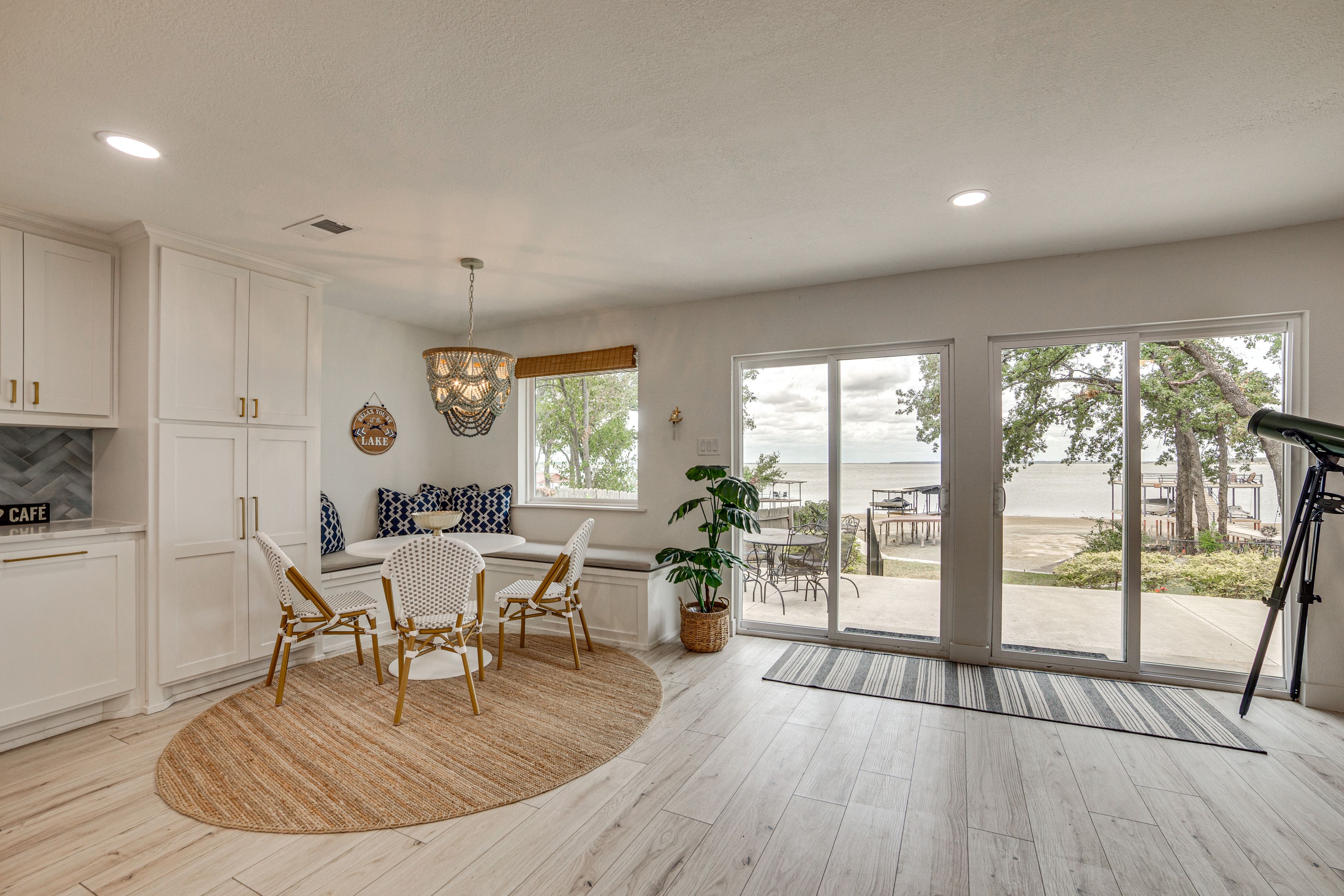Dining Area | Open Floor Plan | Lake Views