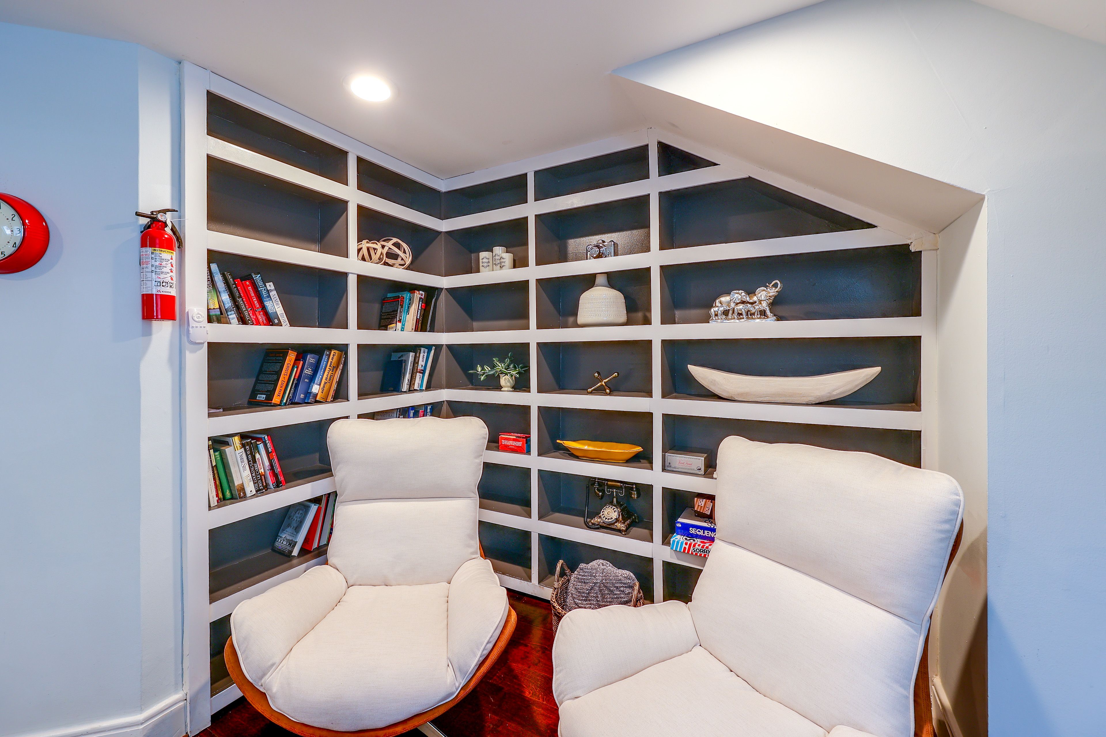 Loft Living Room | 2nd Floor