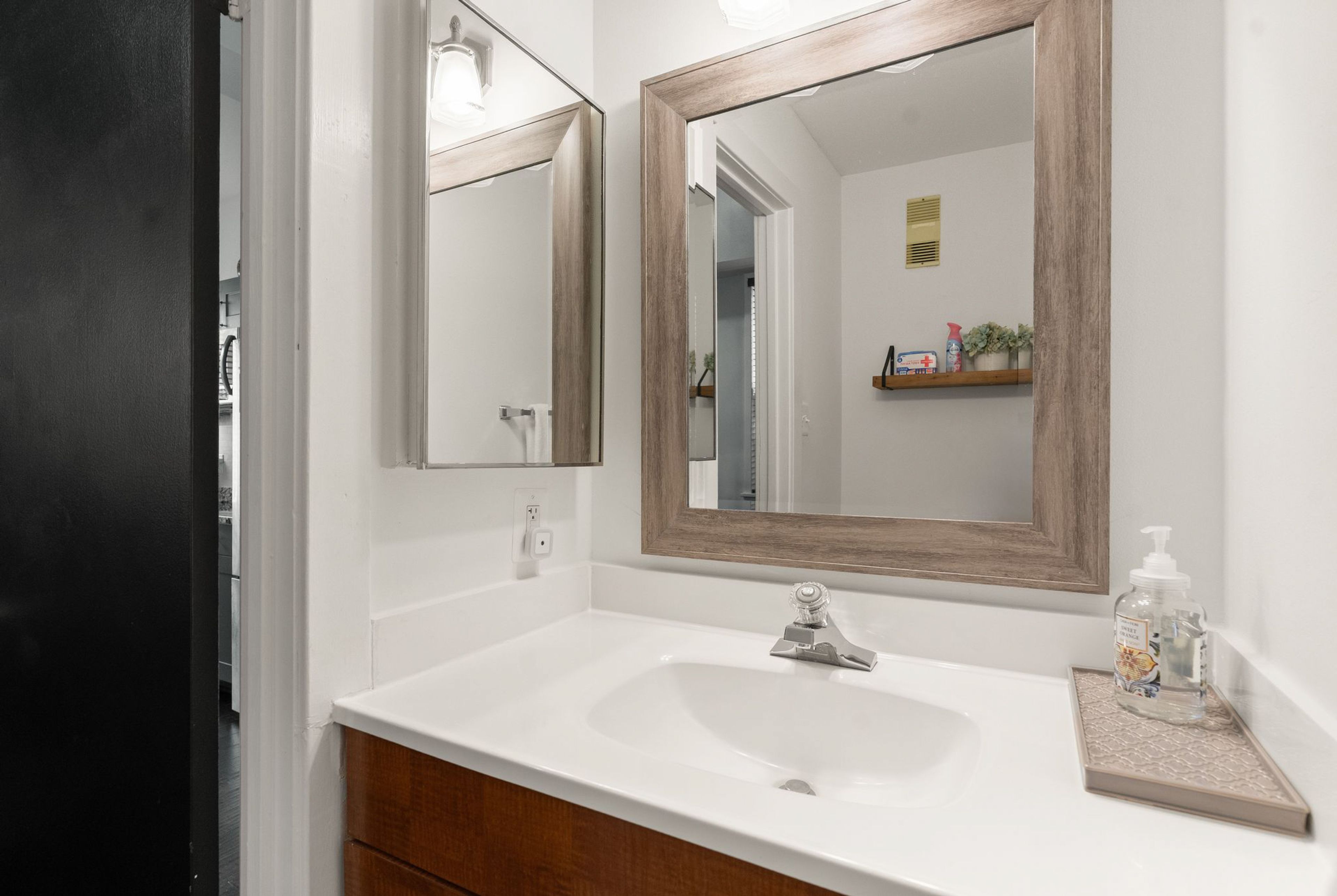 Half Bath | 1st Floor