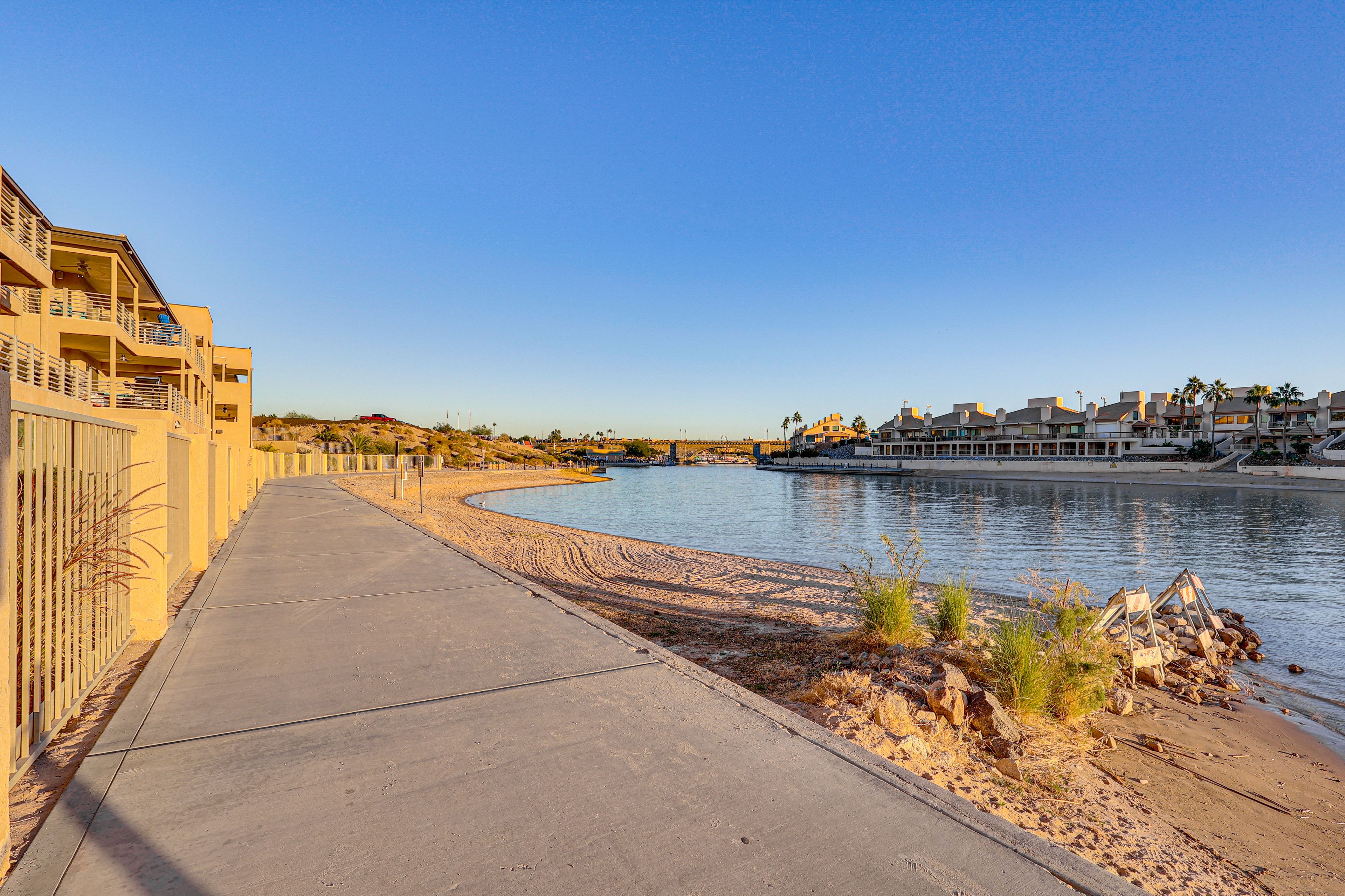 On-Site Lake & Beach Access