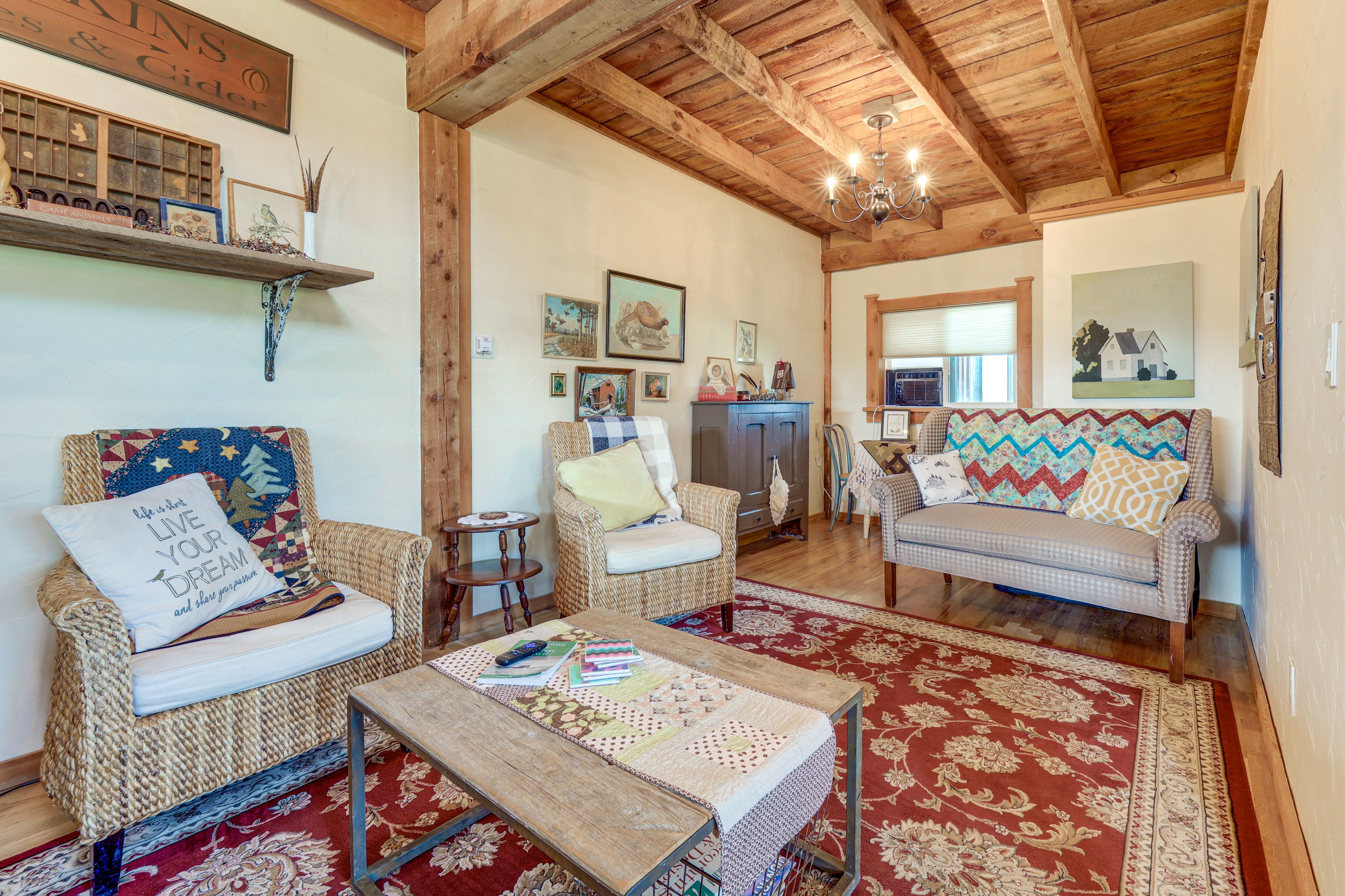 Living Room | 1st Floor