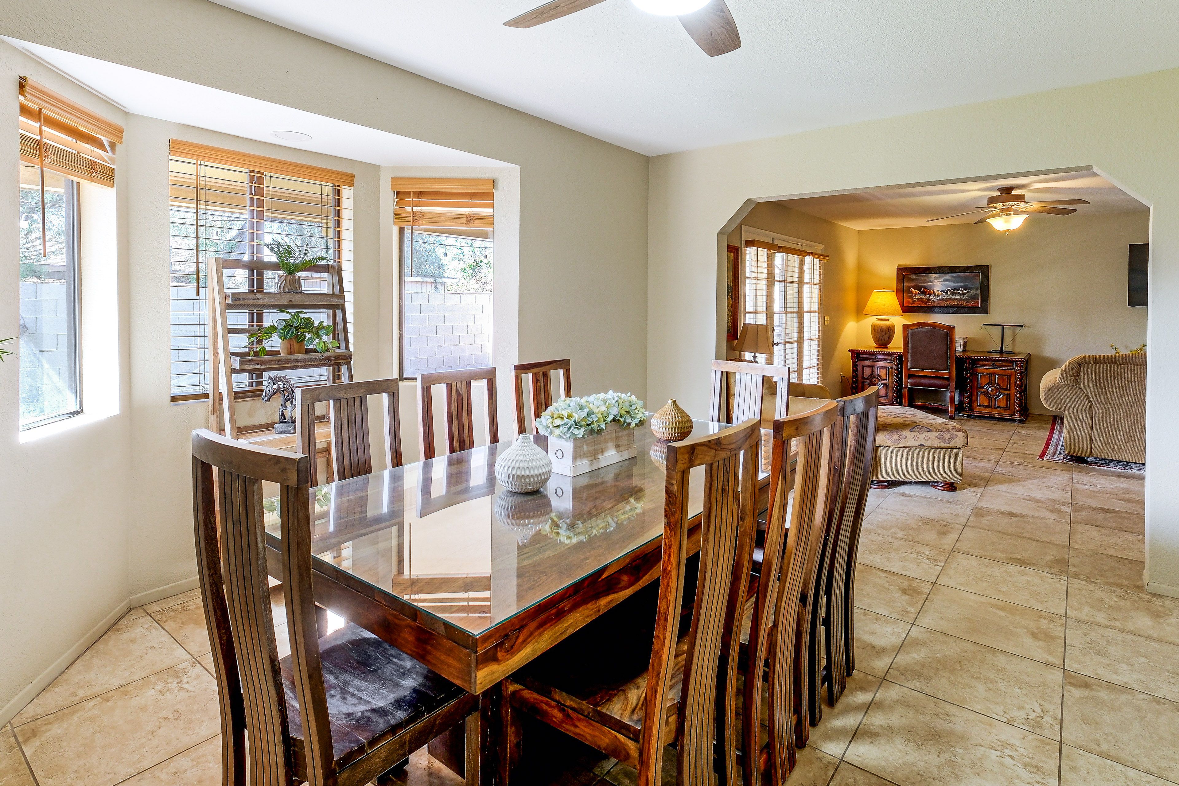Dining Room | Dishware/Flatware Provided