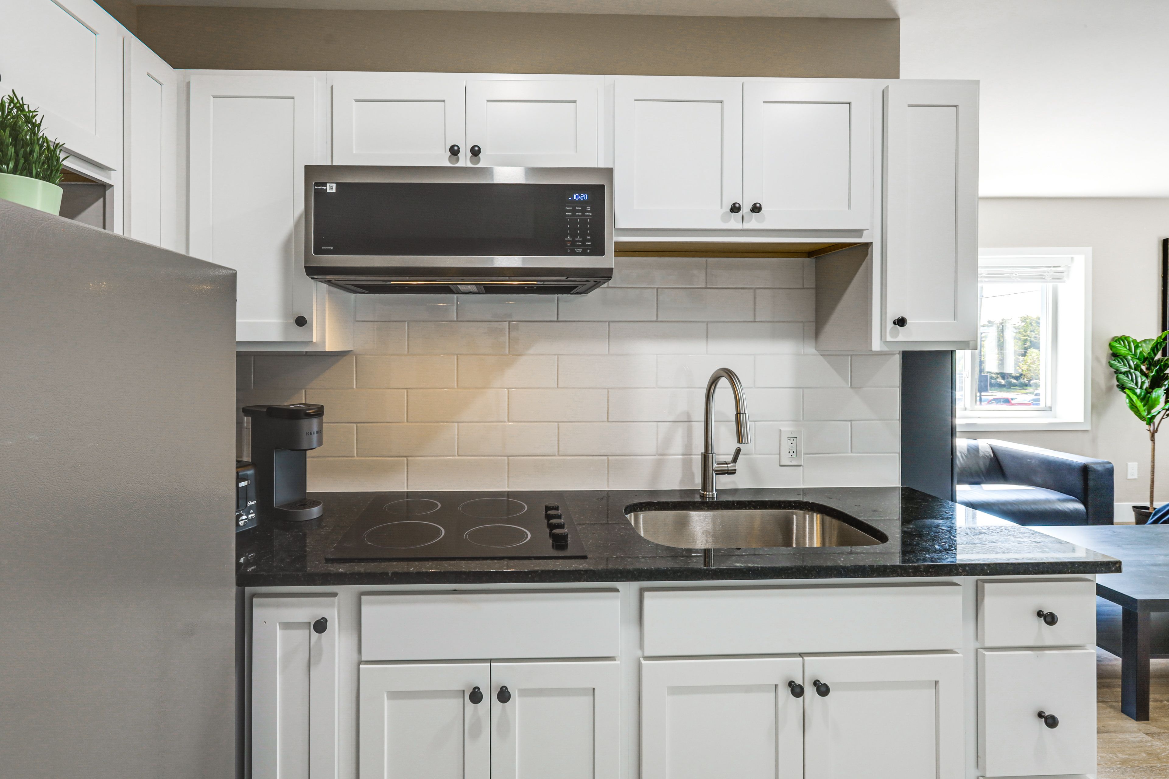 Property Interior | Single-Story Studio