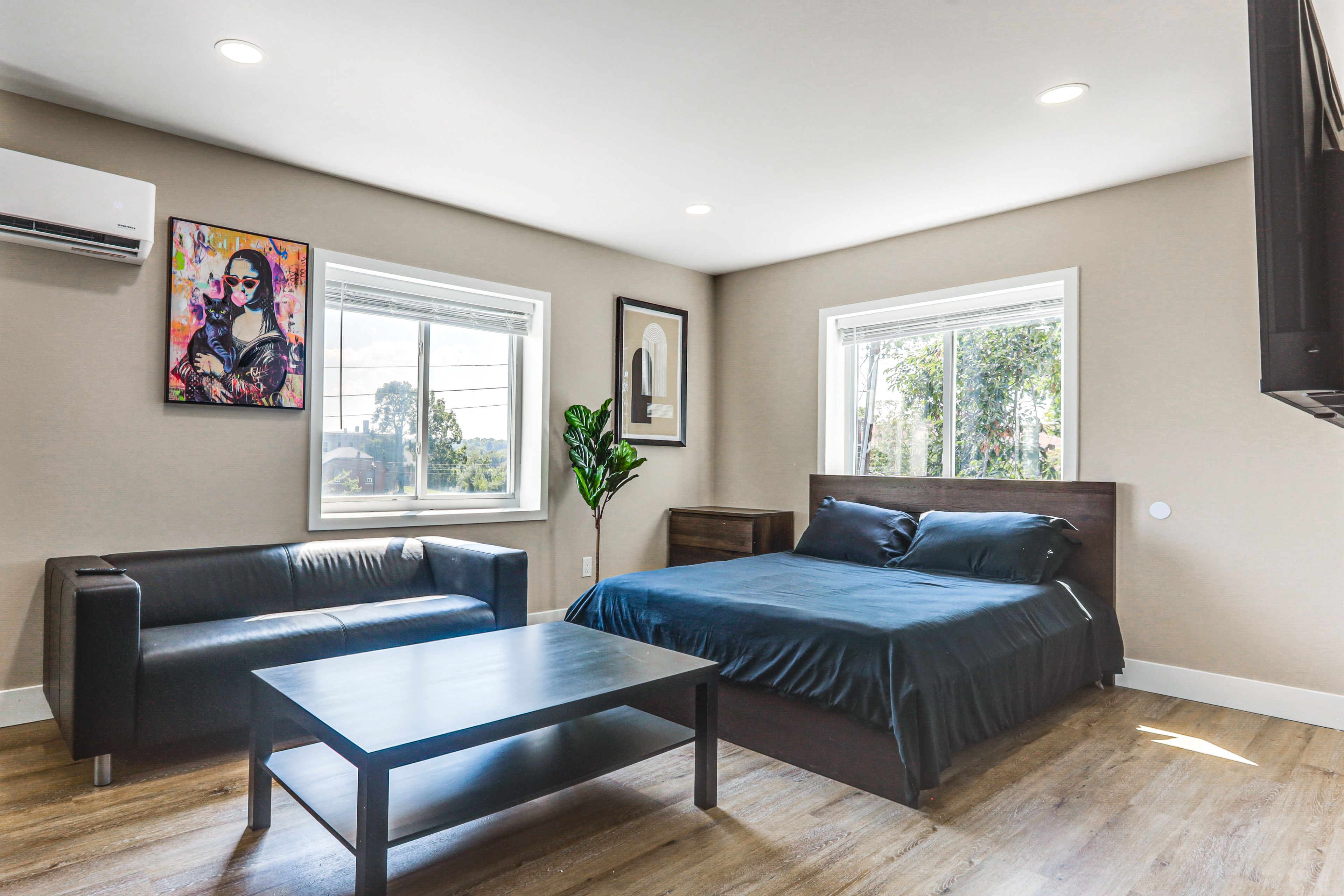 Cincinnati Vacation Rental | Studio | 1BA | 650 Sq Ft