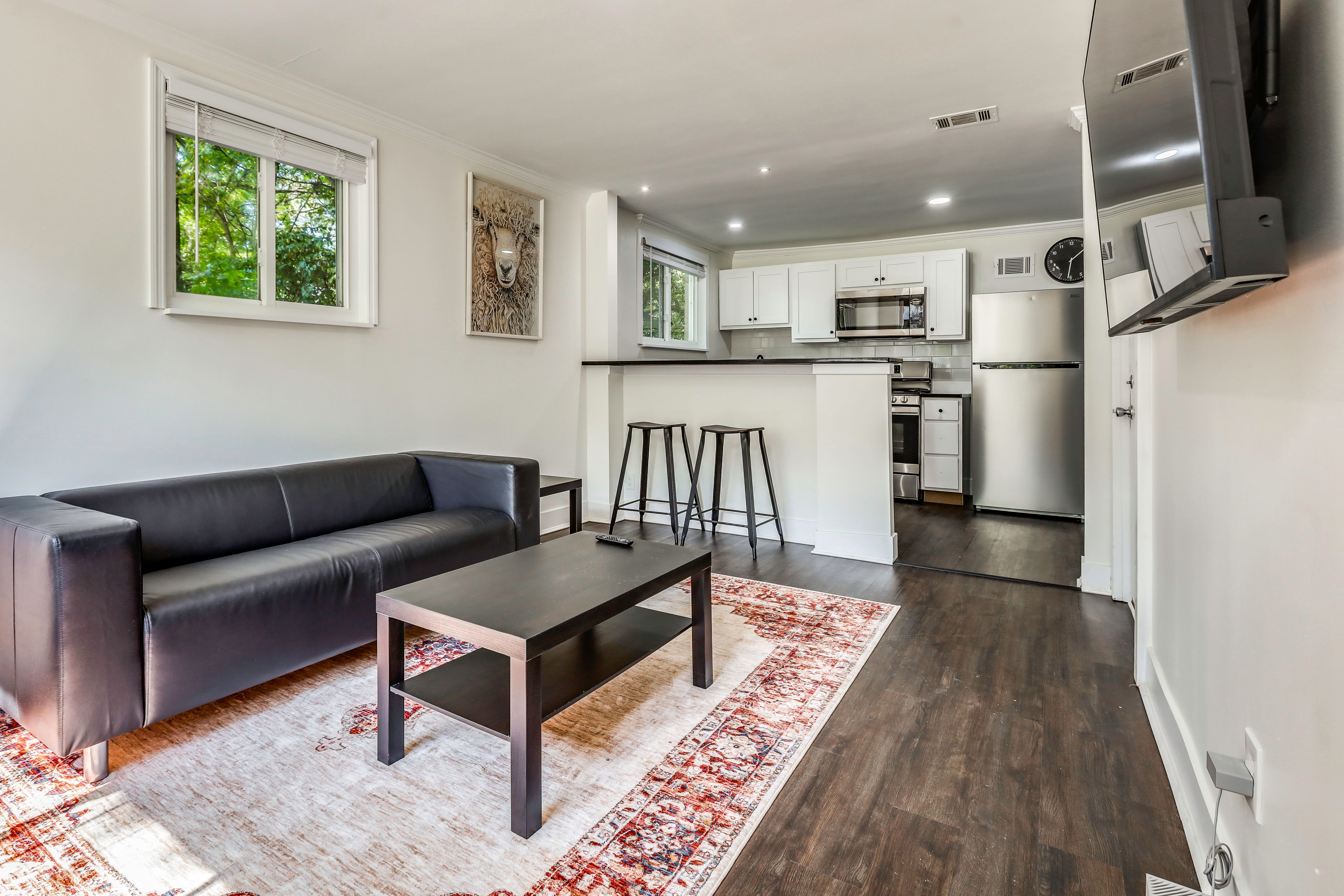 Cincinnati Vacation Rental | 1BR | 1BA | 600 Sq Ft