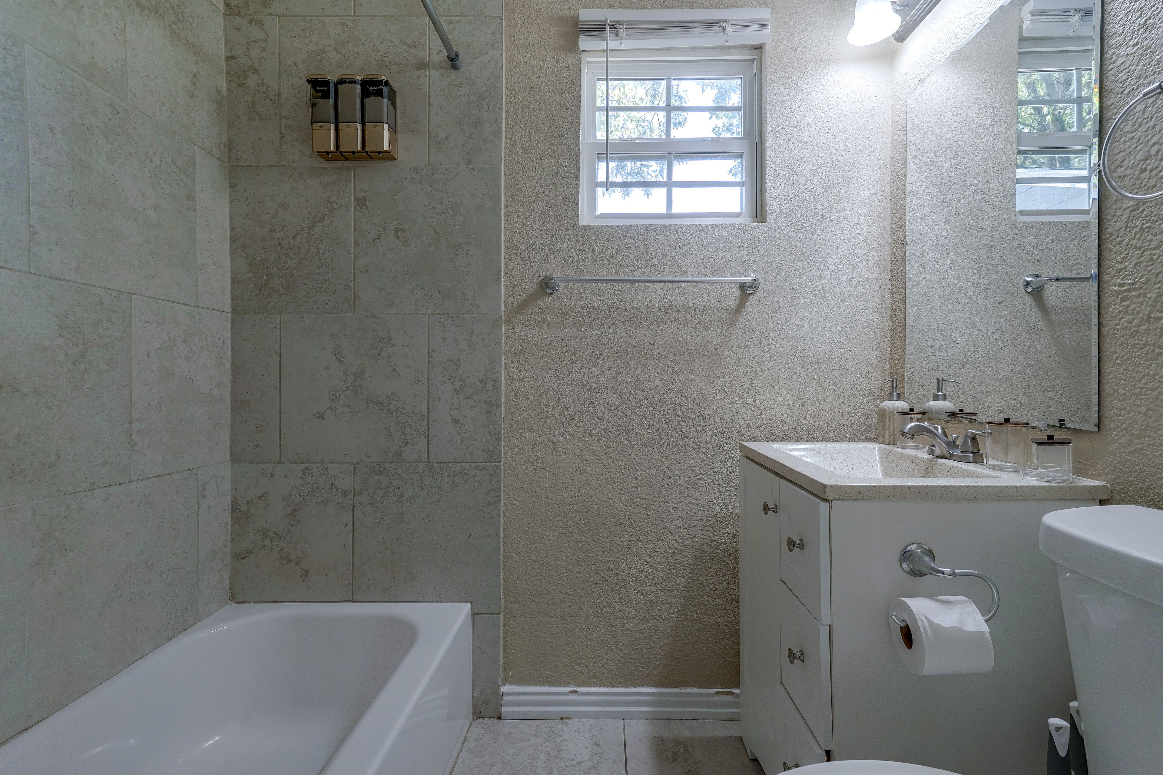 Full Bathroom