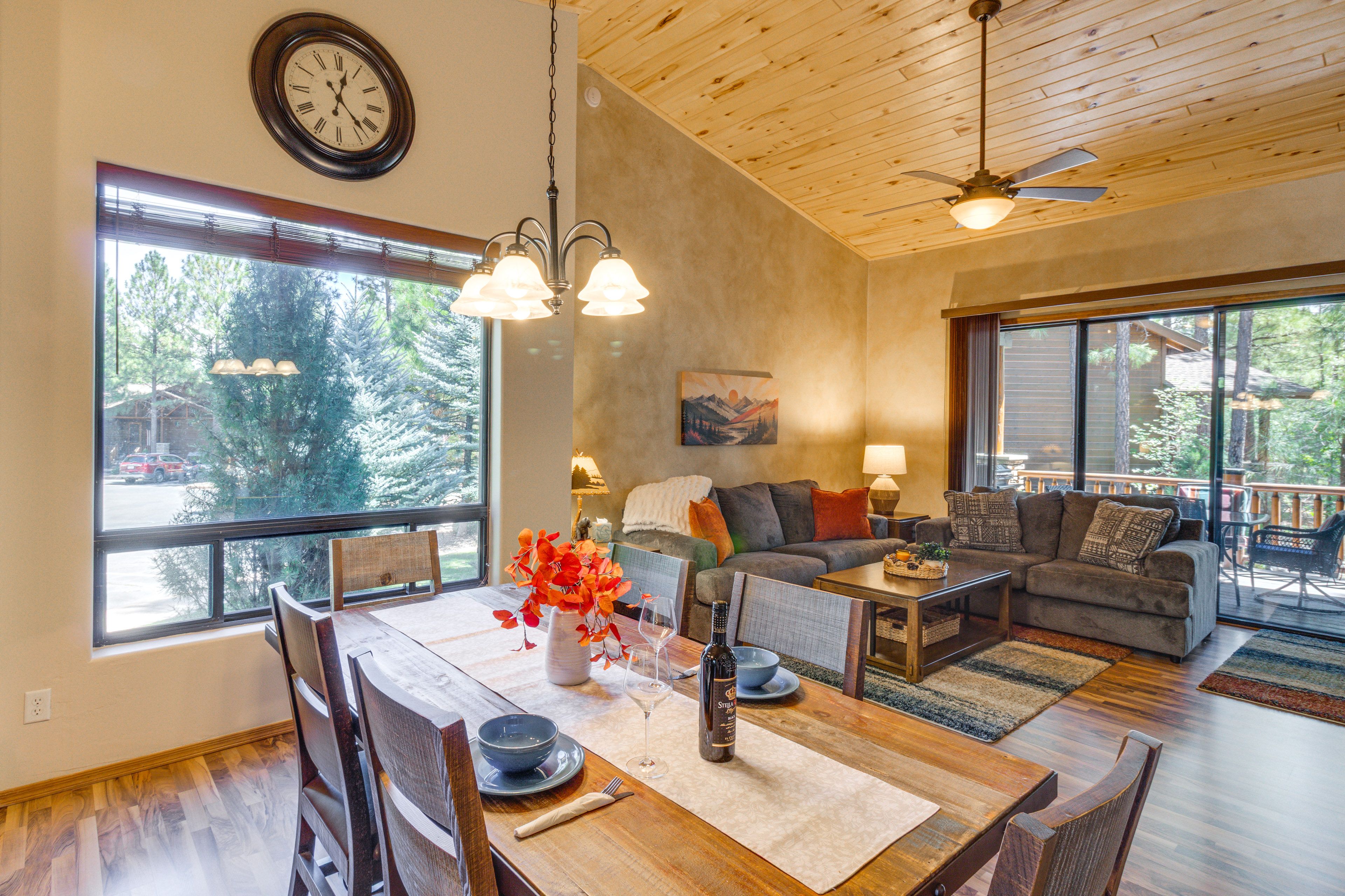 Show Low Vacation Rental | 2BR | 2BA | 1,200 Sq Ft