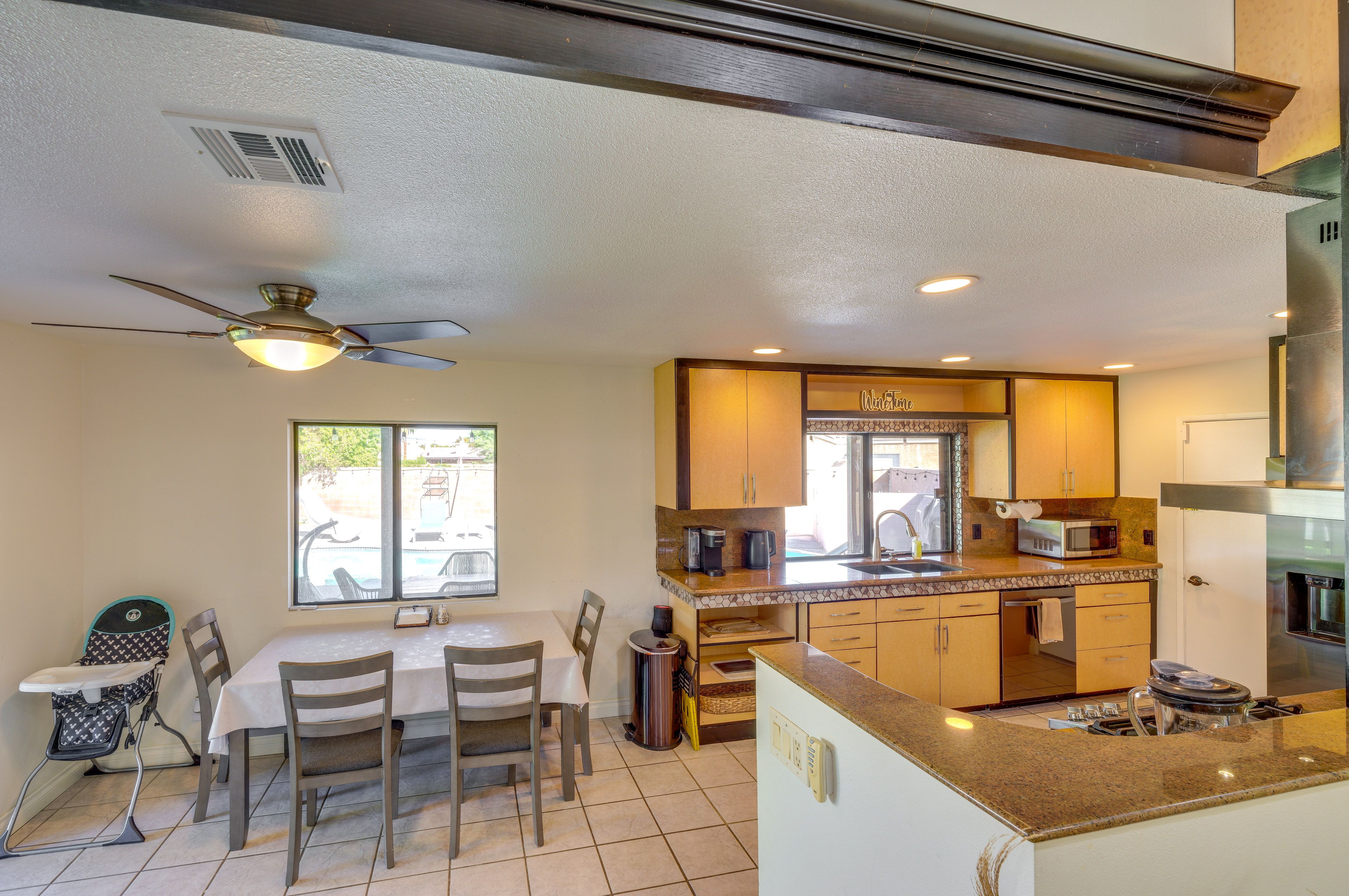 Kitchen | Cooking Basics | Dining Area | Dishes & Flatware Provided