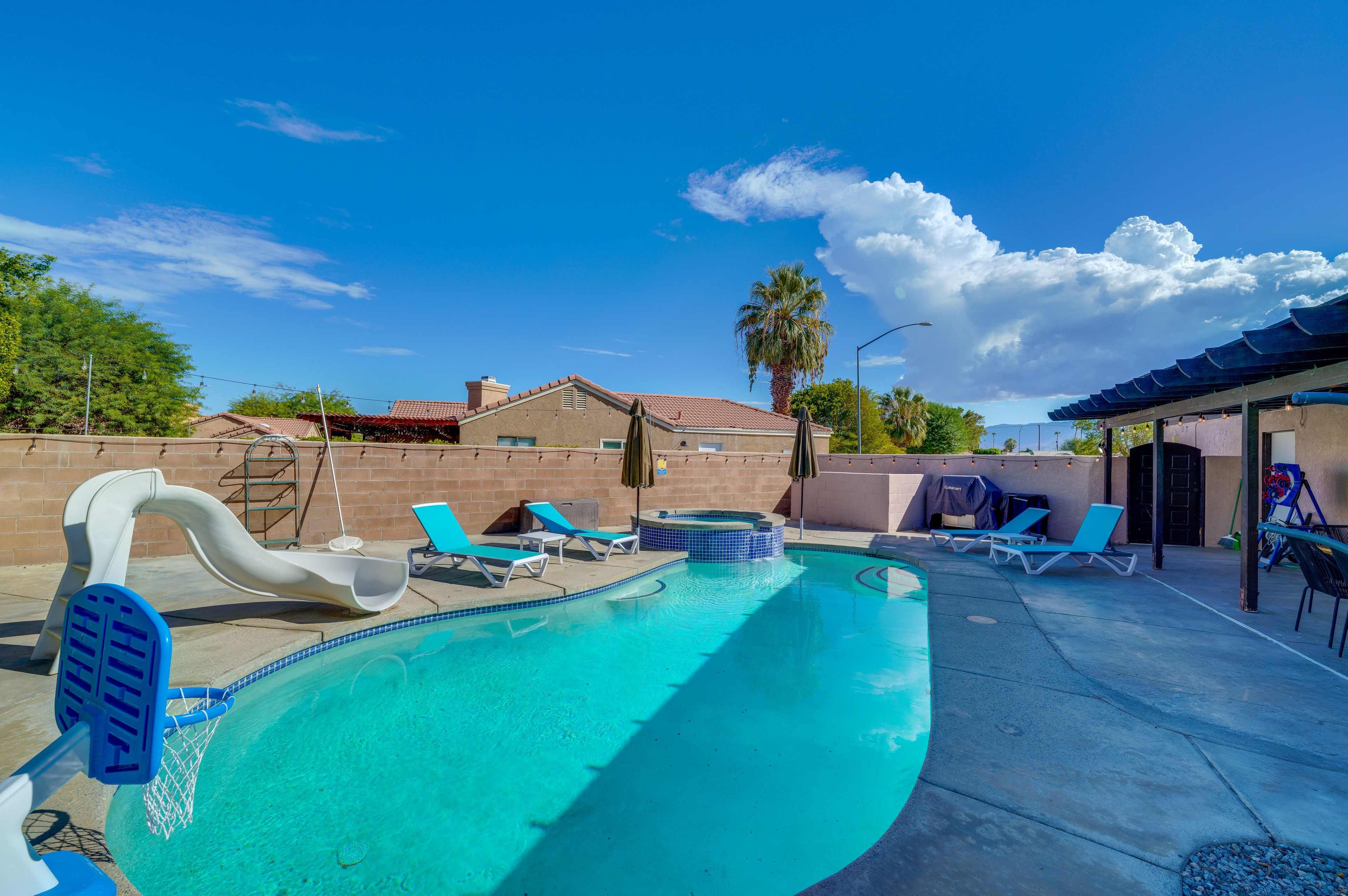 Private Pool & Spa