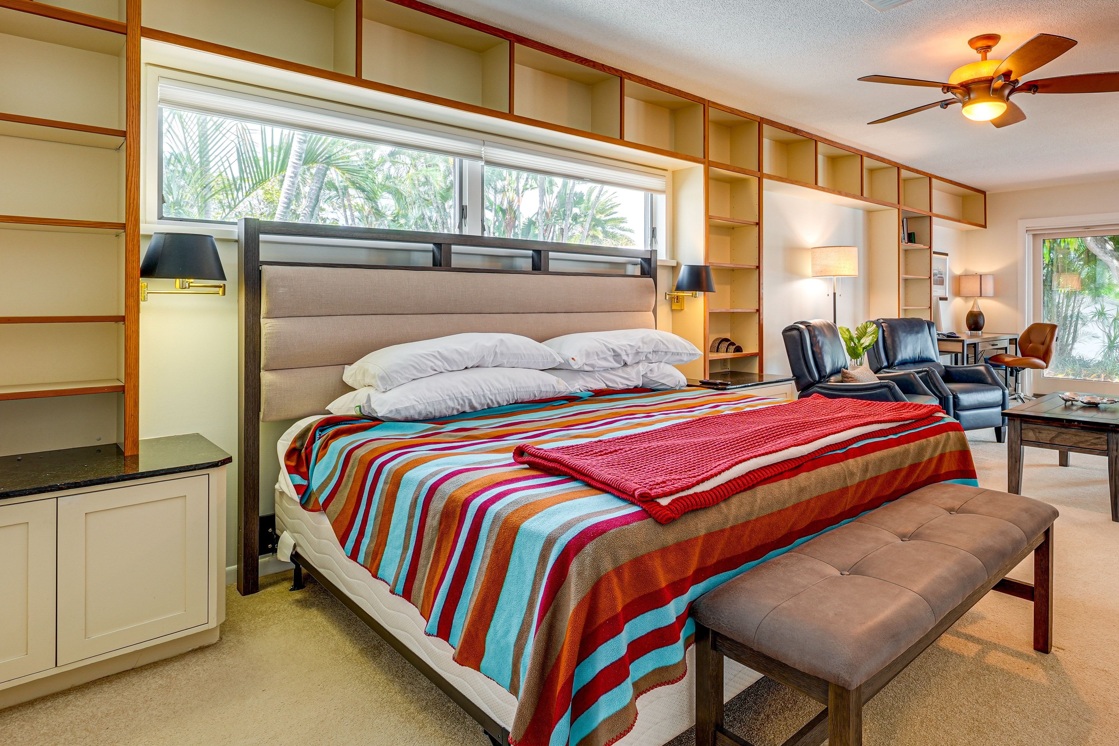 Bedroom 1 | King Bed