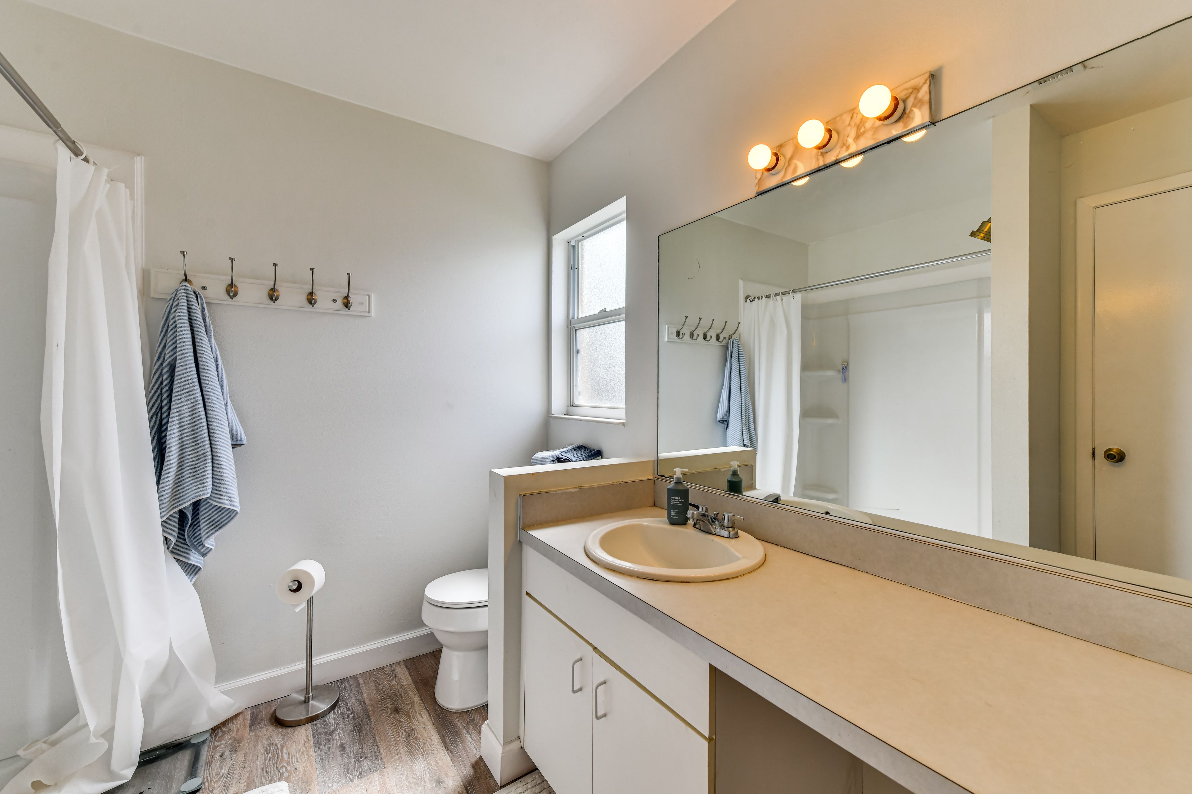 En-Suite Bathroom