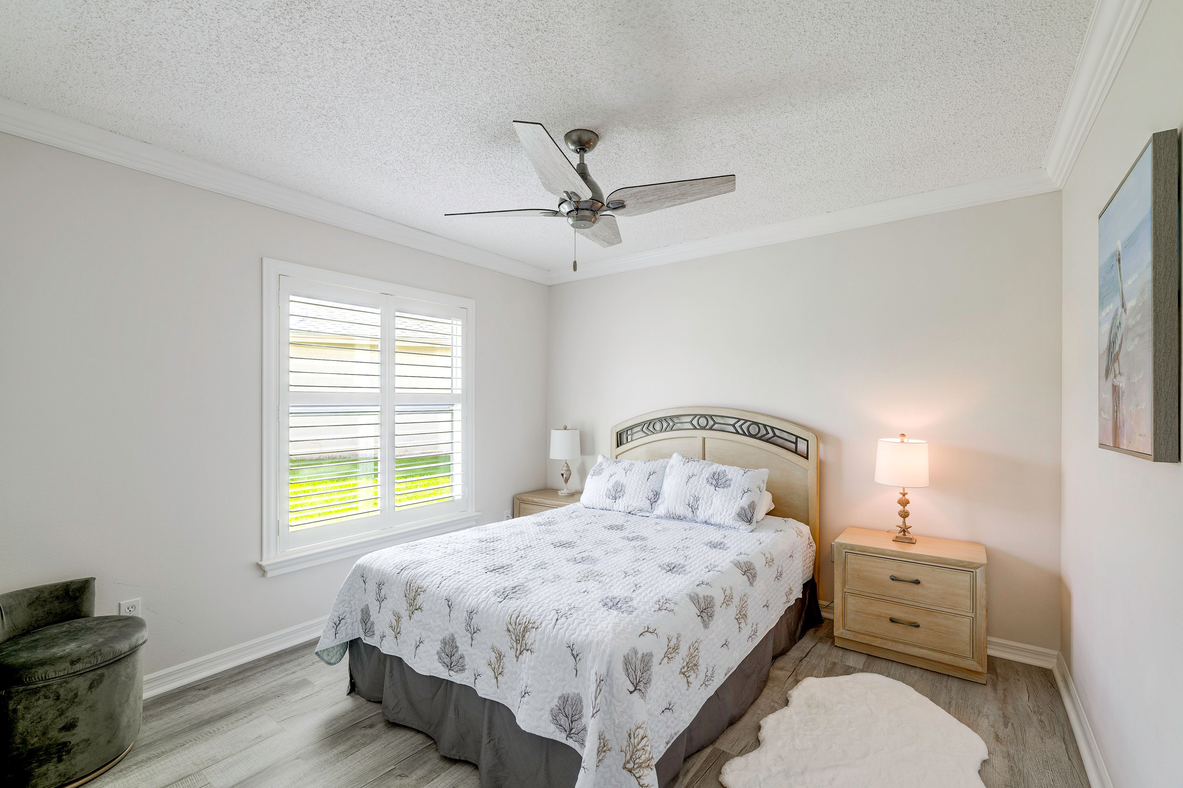 Bedroom 3 | Queen Bed