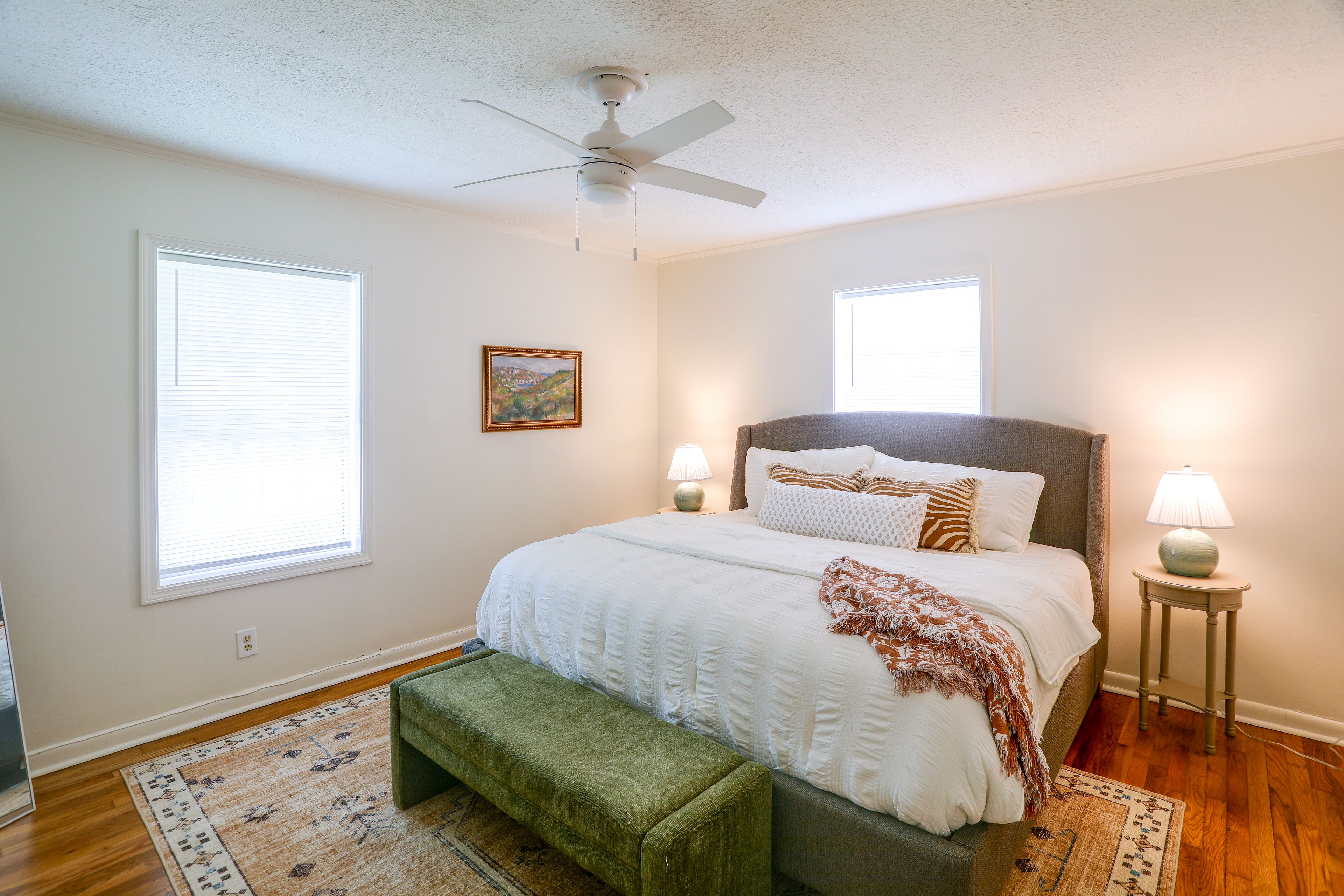 Bedroom 1 | King Bed