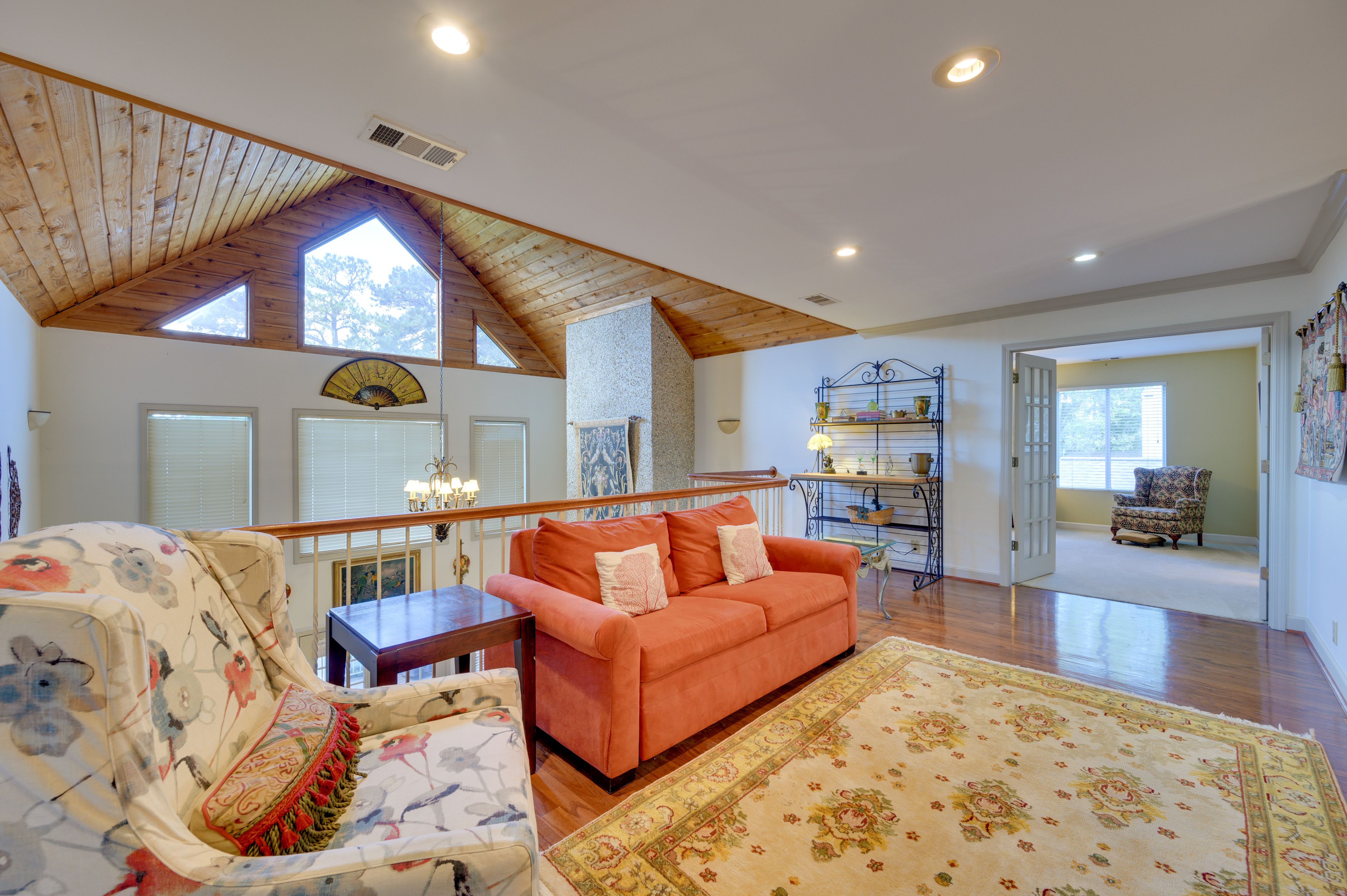 Loft | Queen Sleeper Sofa | 2nd Floor