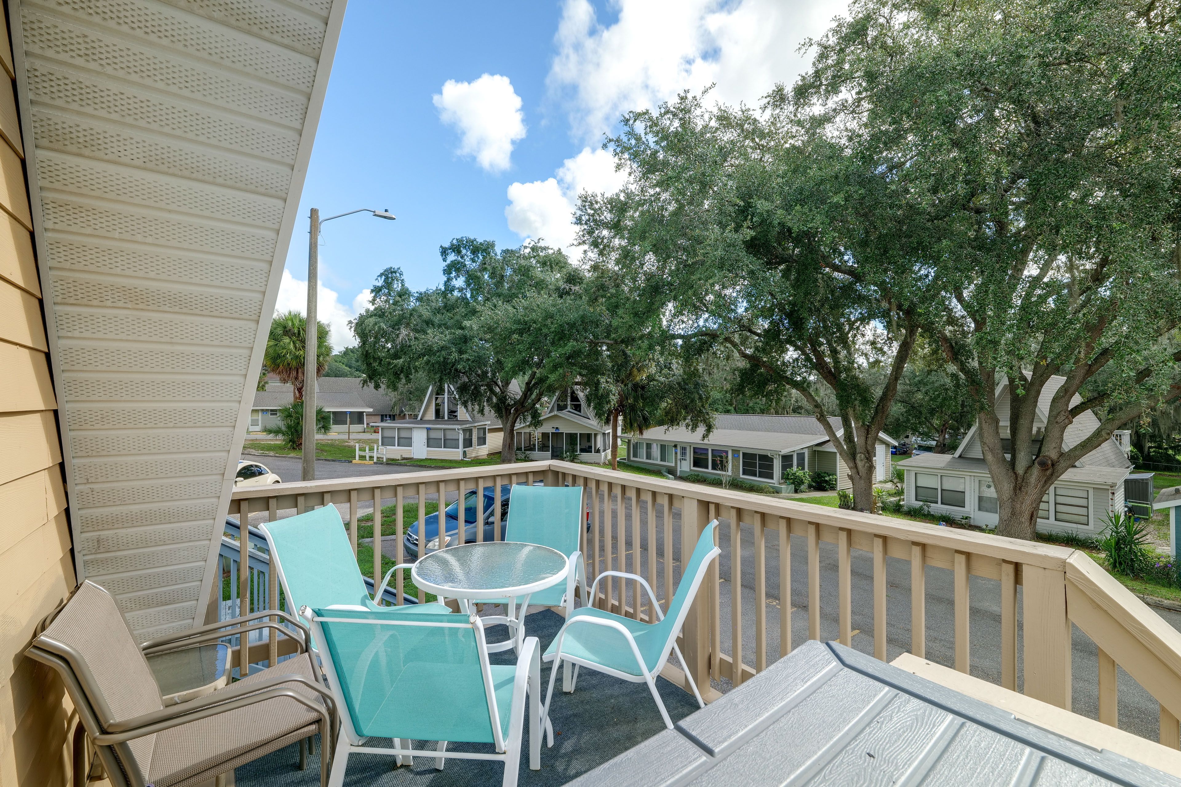 Deck