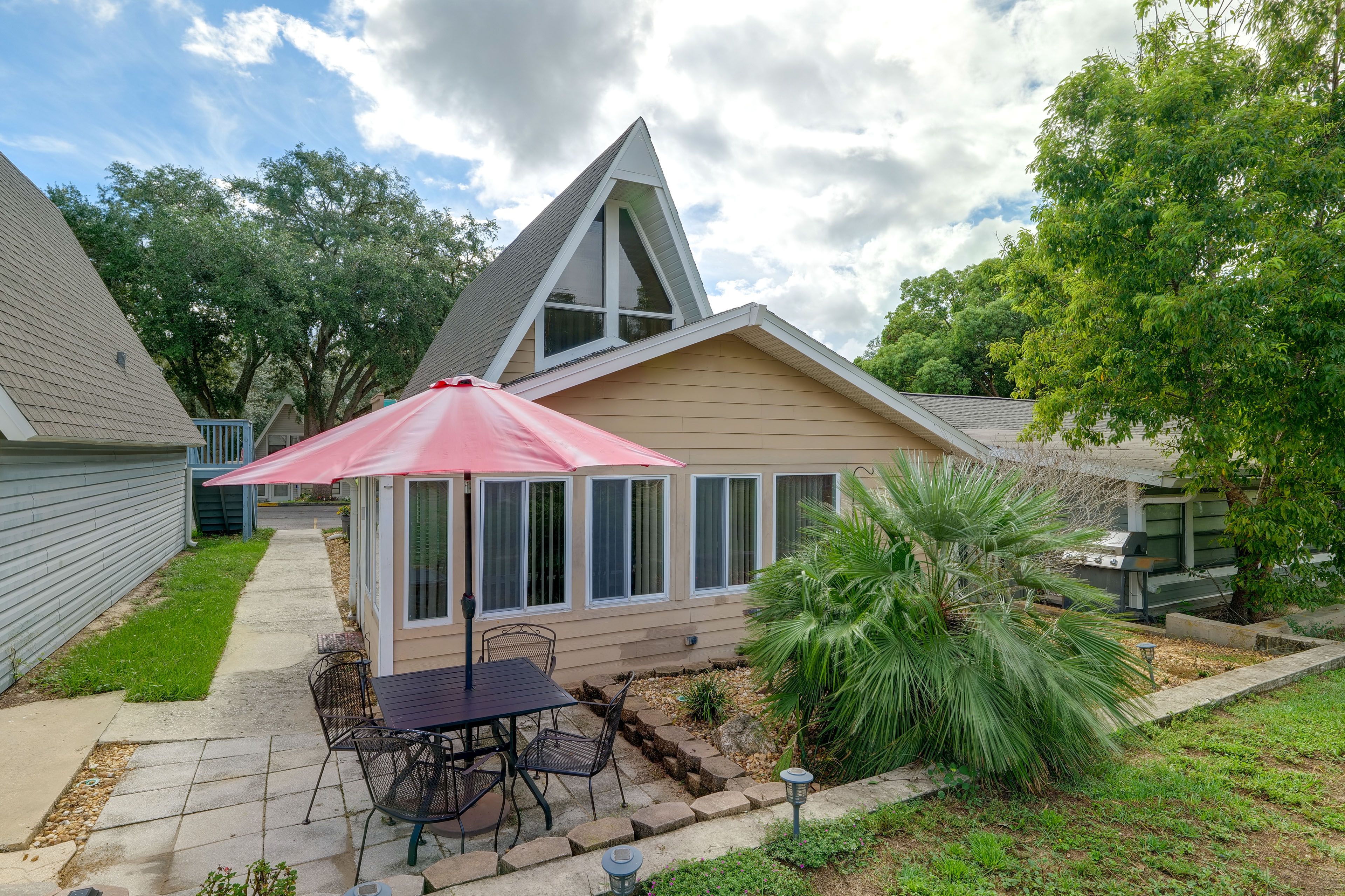 House Exterior | Patio | Dining Area
