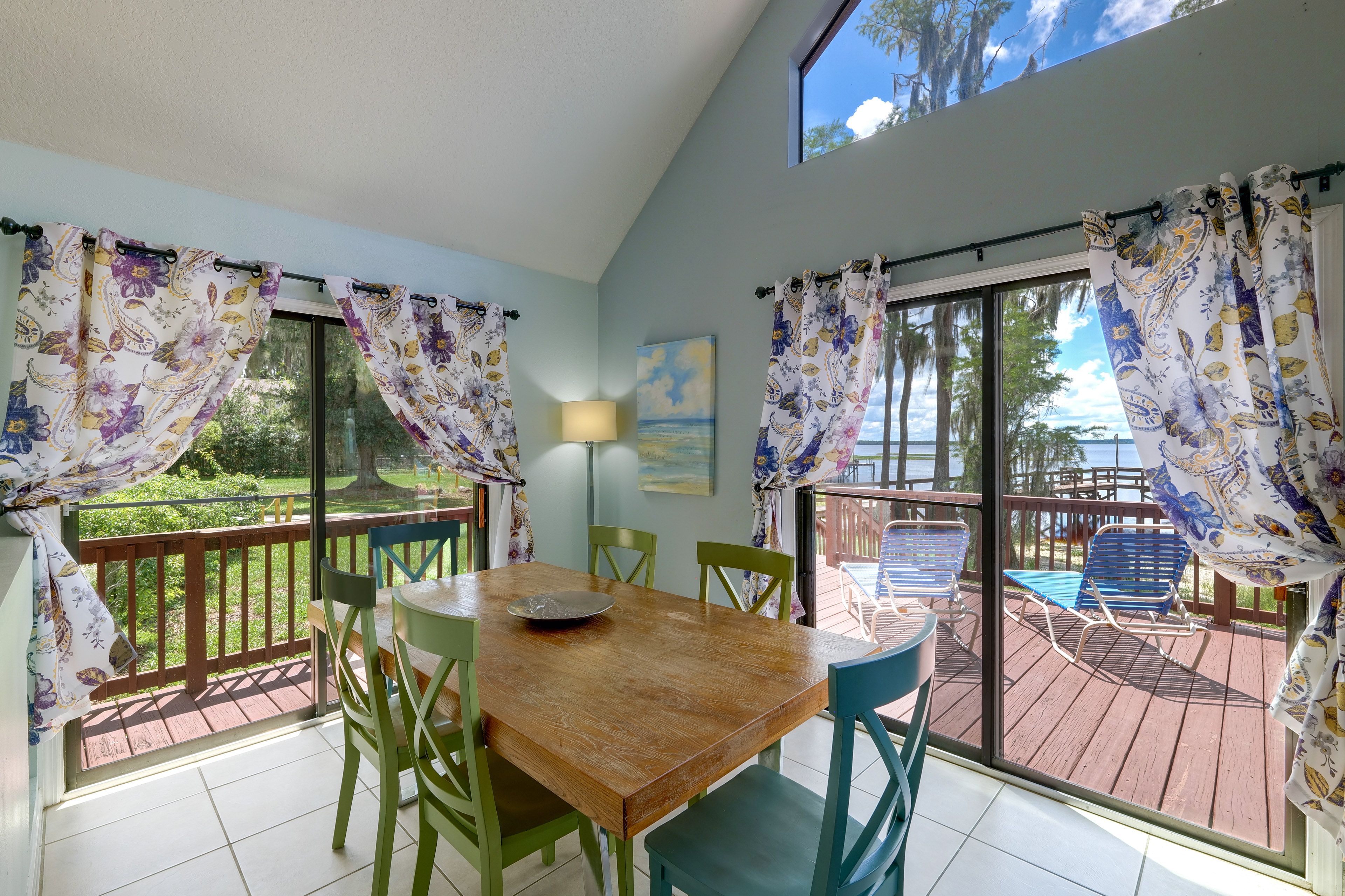 Dining Area | 1st Floor