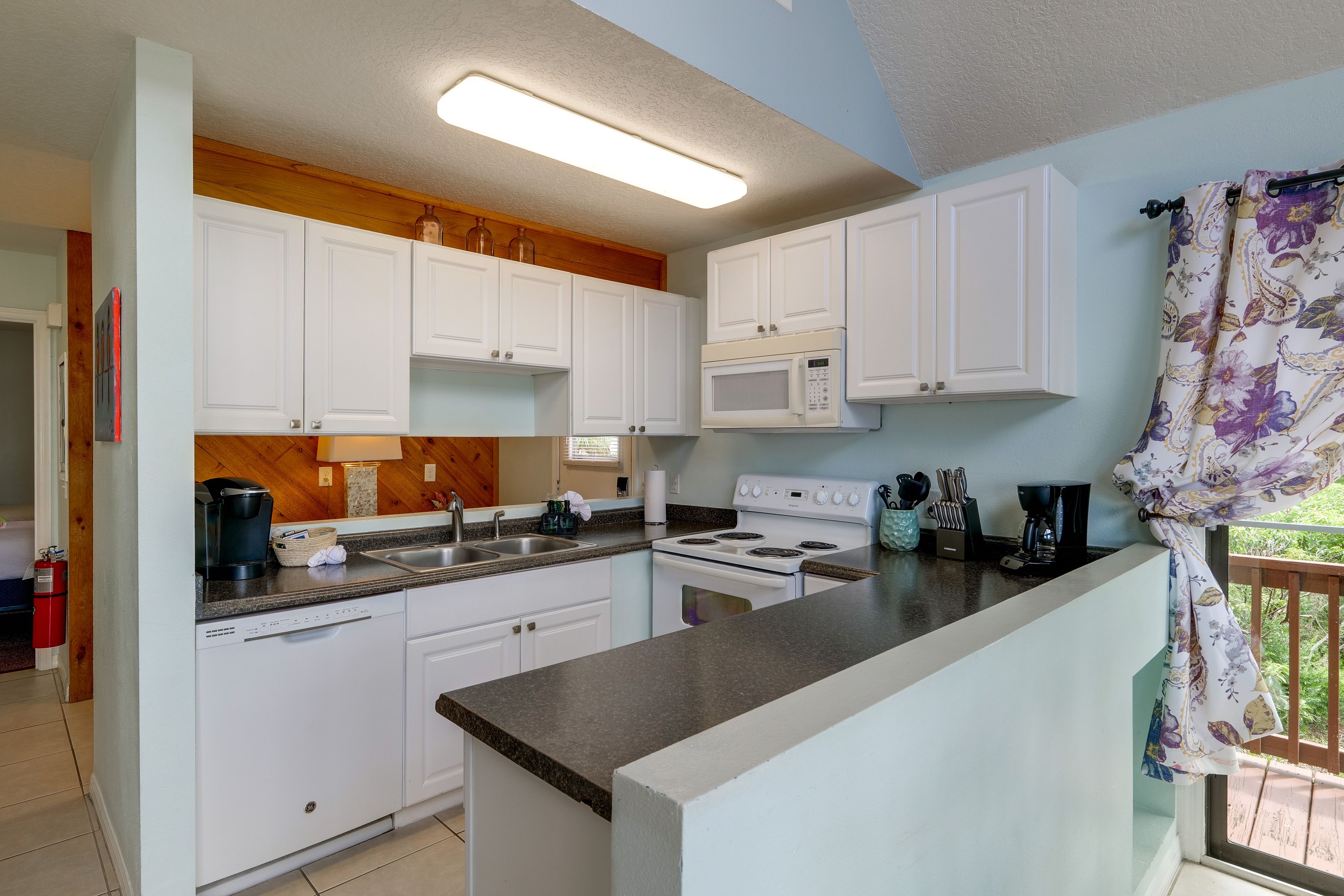 Kitchen | 1st Floor