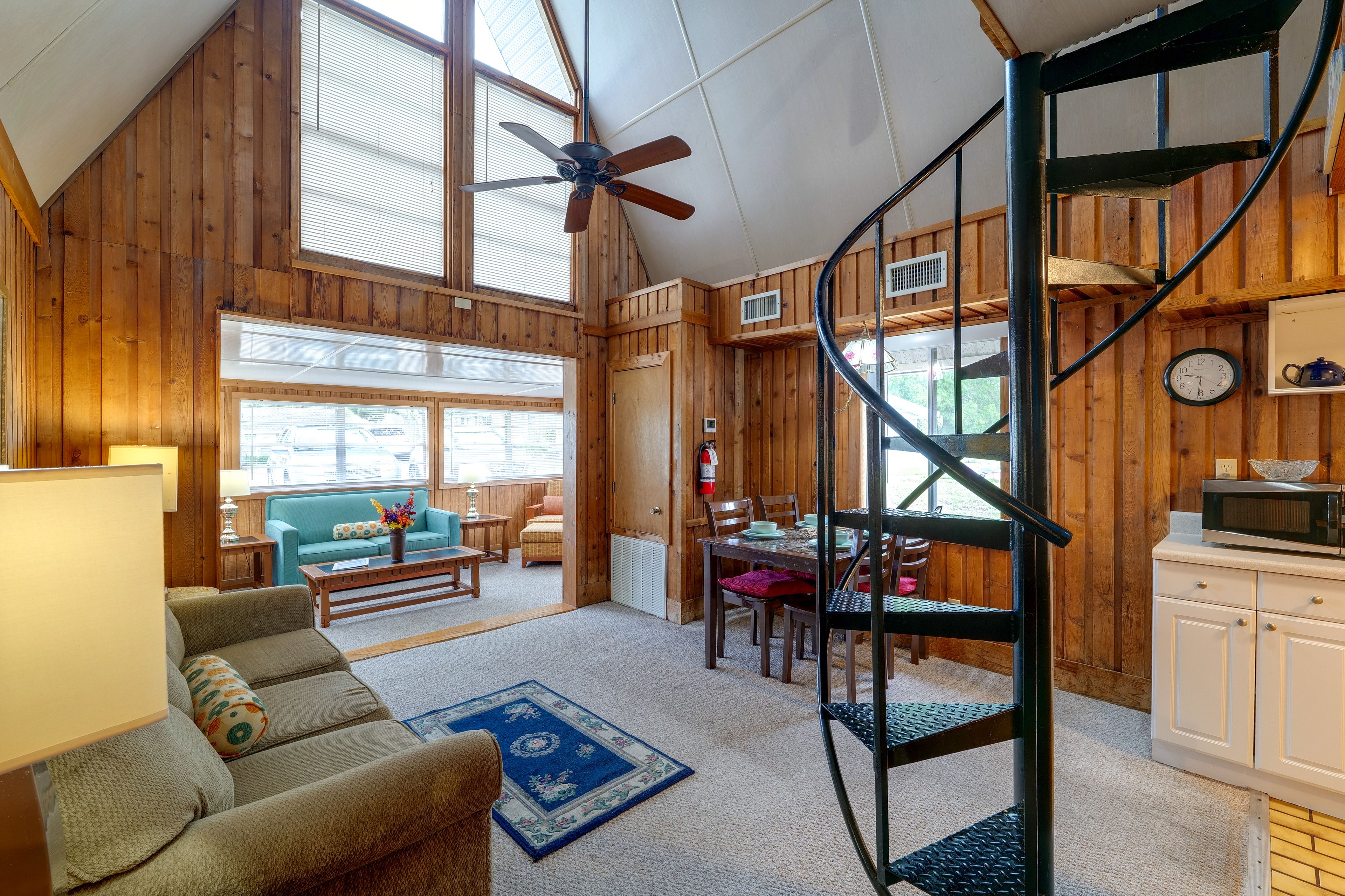 Clermont Vacation Rental | 2BR | 1BA | 720 Sq Ft