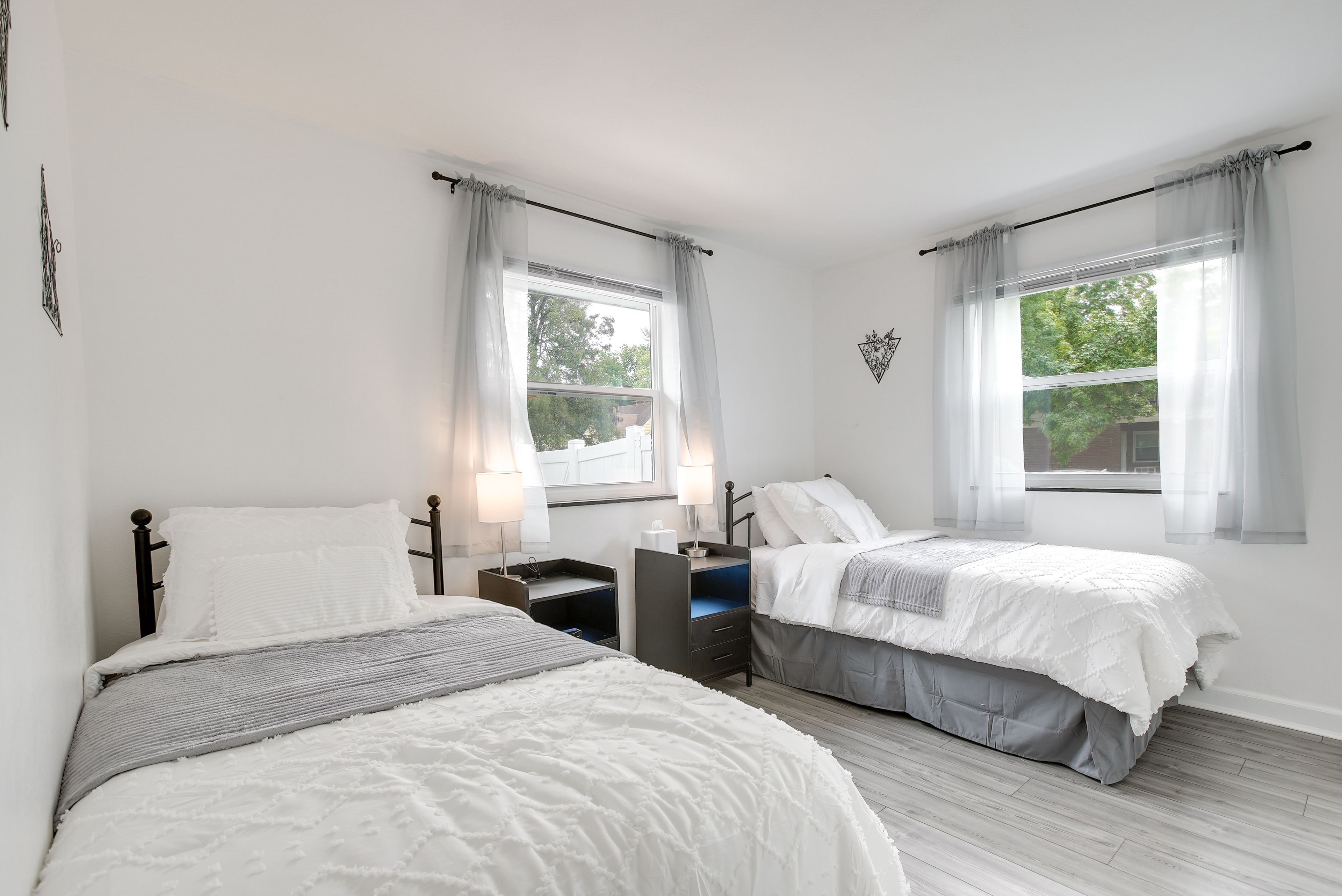 Bedroom 2 | 2 Twin Beds