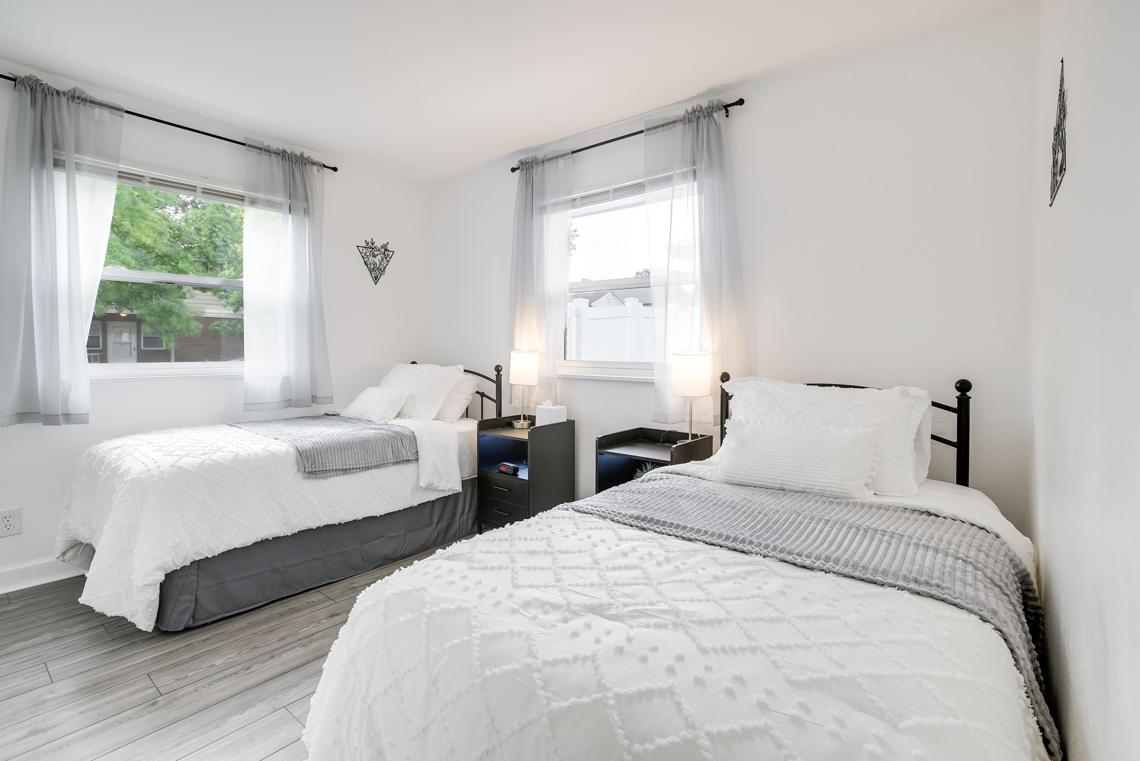 Bedroom 4 | 2 Twin Beds
