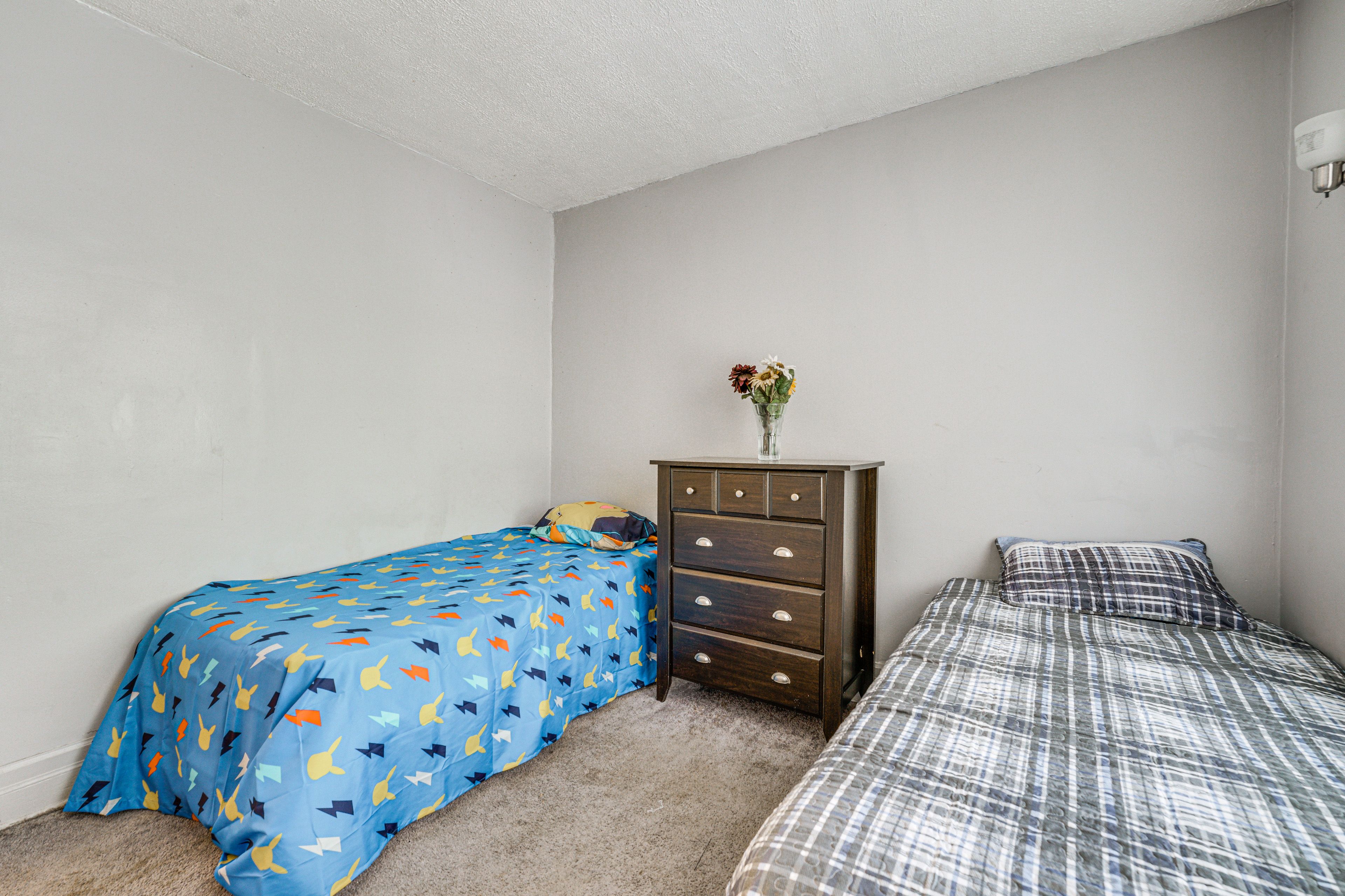 Bedroom 3 | 2nd Floor | 2 Twin Beds