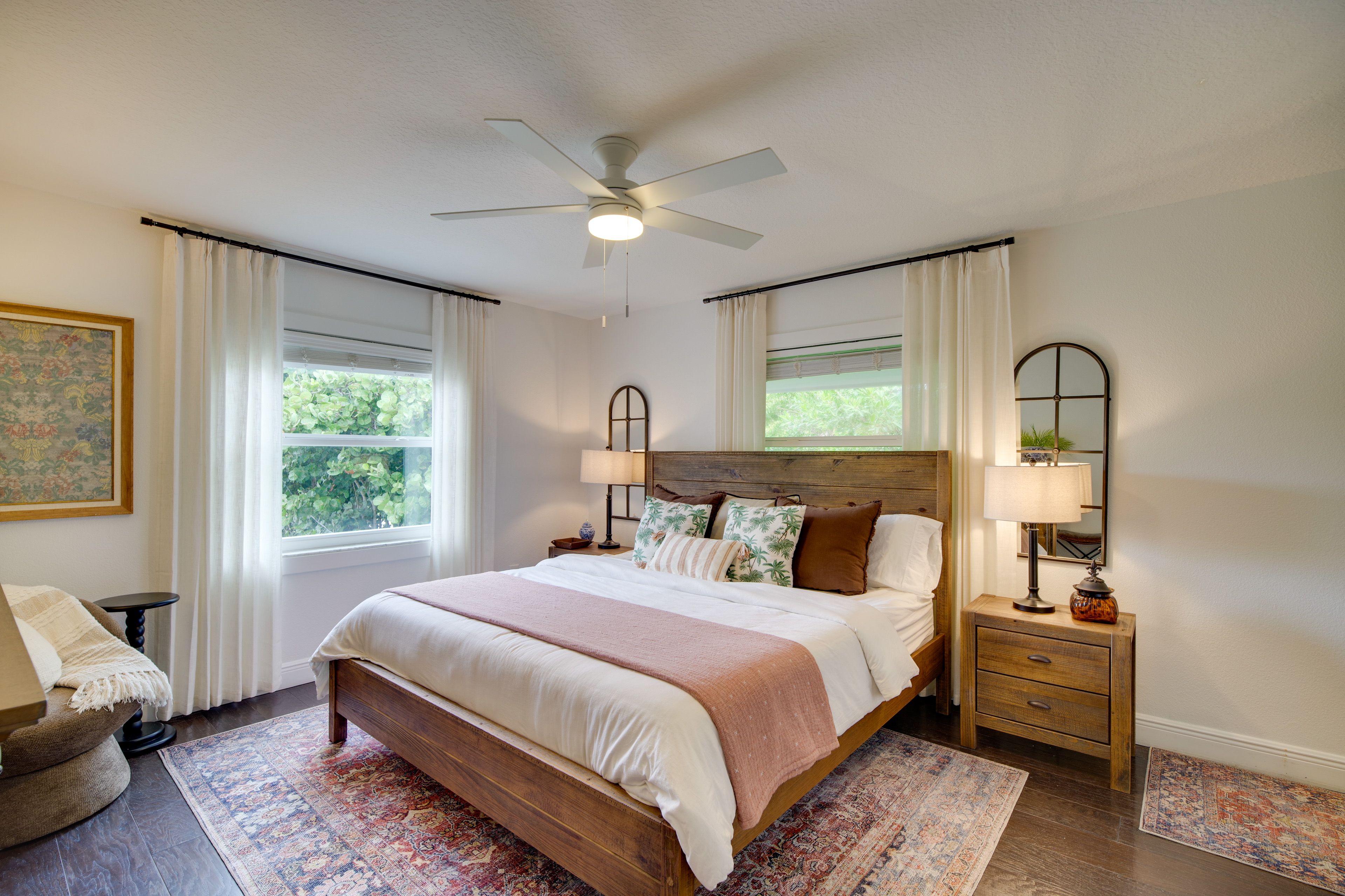 Bedroom 1 | King Bed