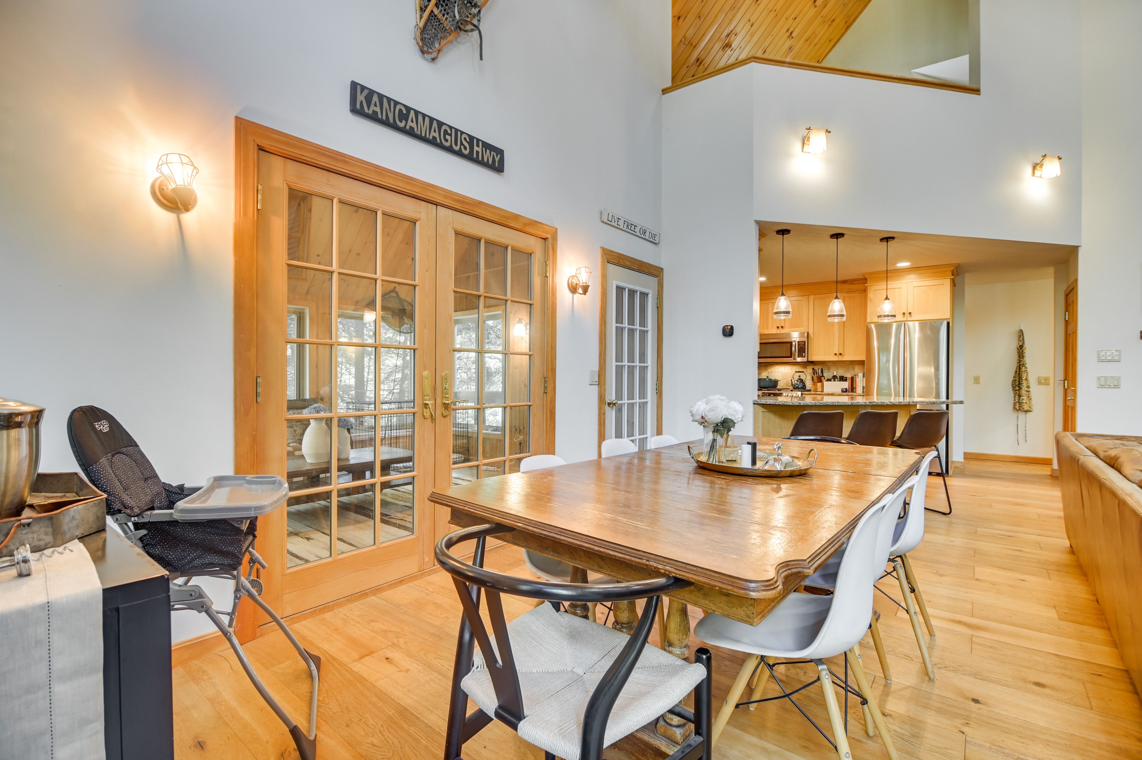 Dining Area | Dishware/Flatware Provided | Main Level