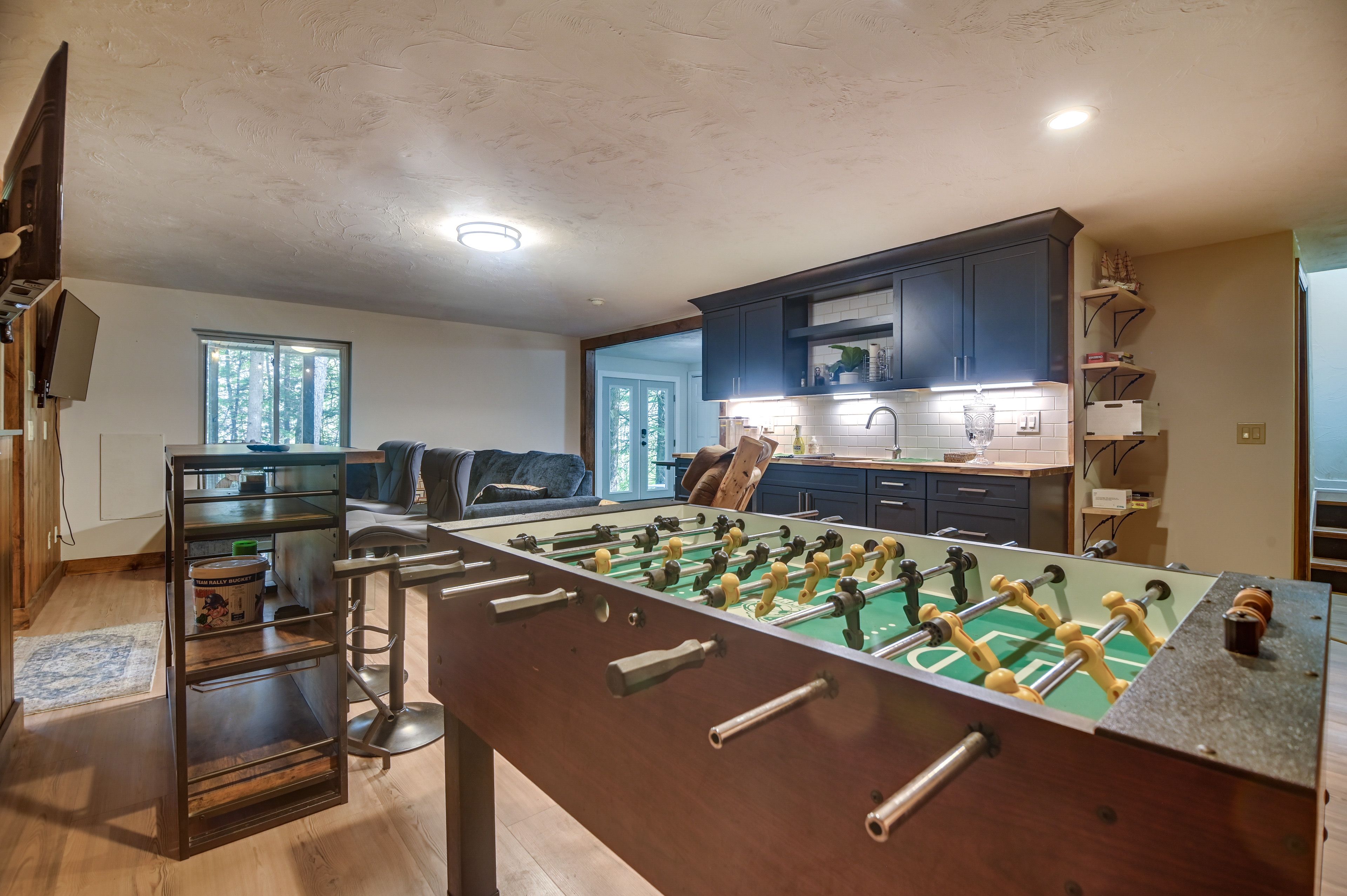 Game Room | TVs | Foosball Table | Wet Bar | Dartboard